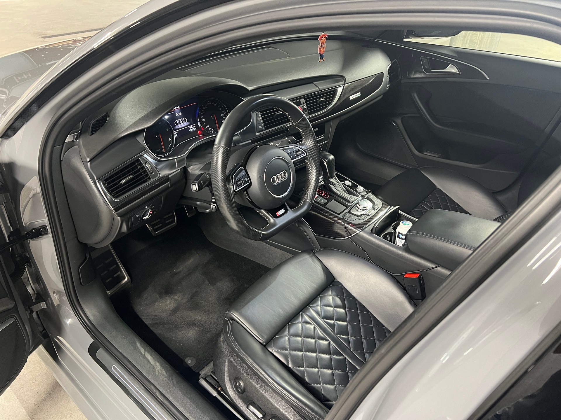 AUDI 3.0 V6 TDI Competition quattro-image-5
