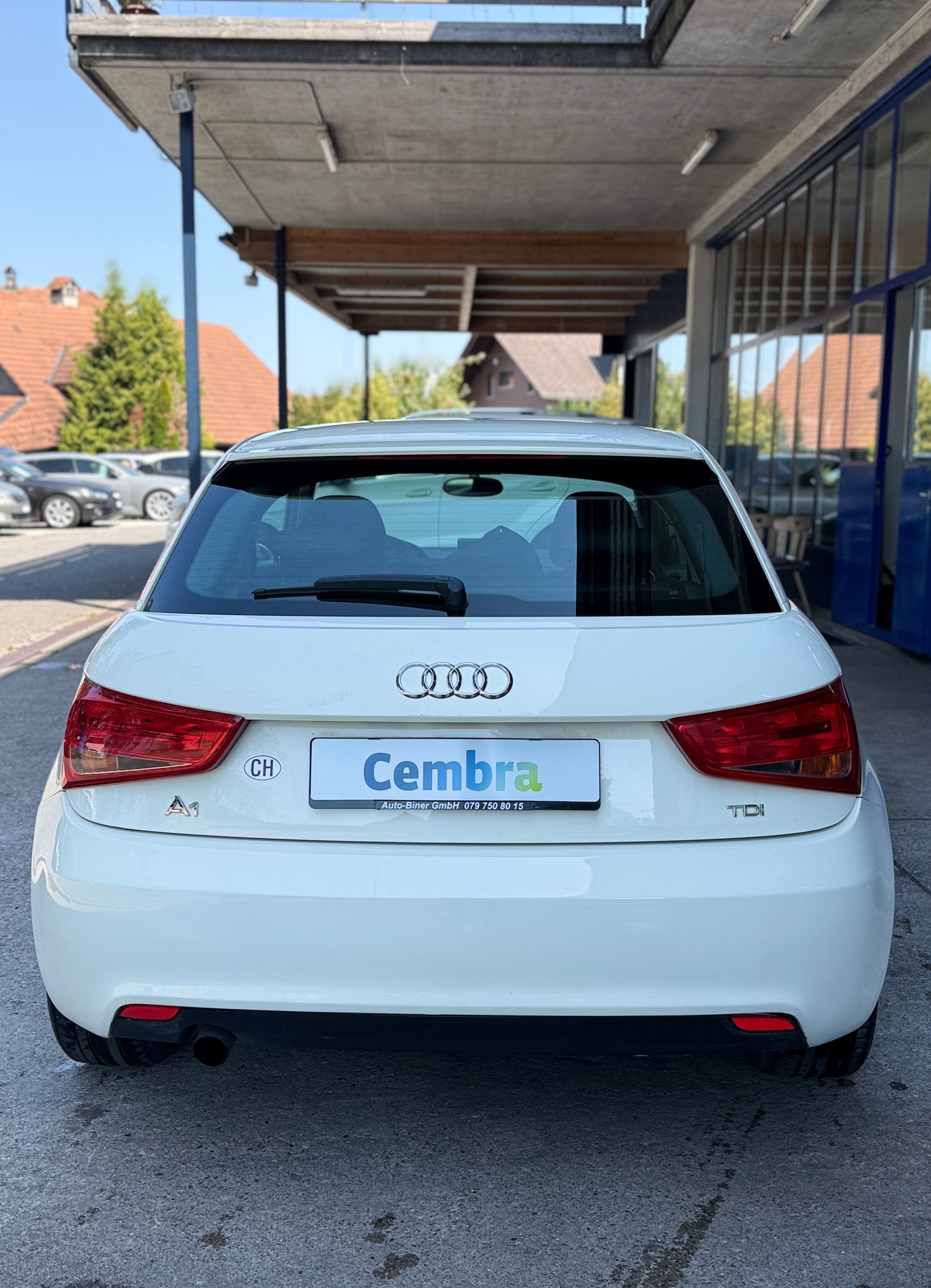 AUDI A1 1.2 TFSI Ambition-image-3