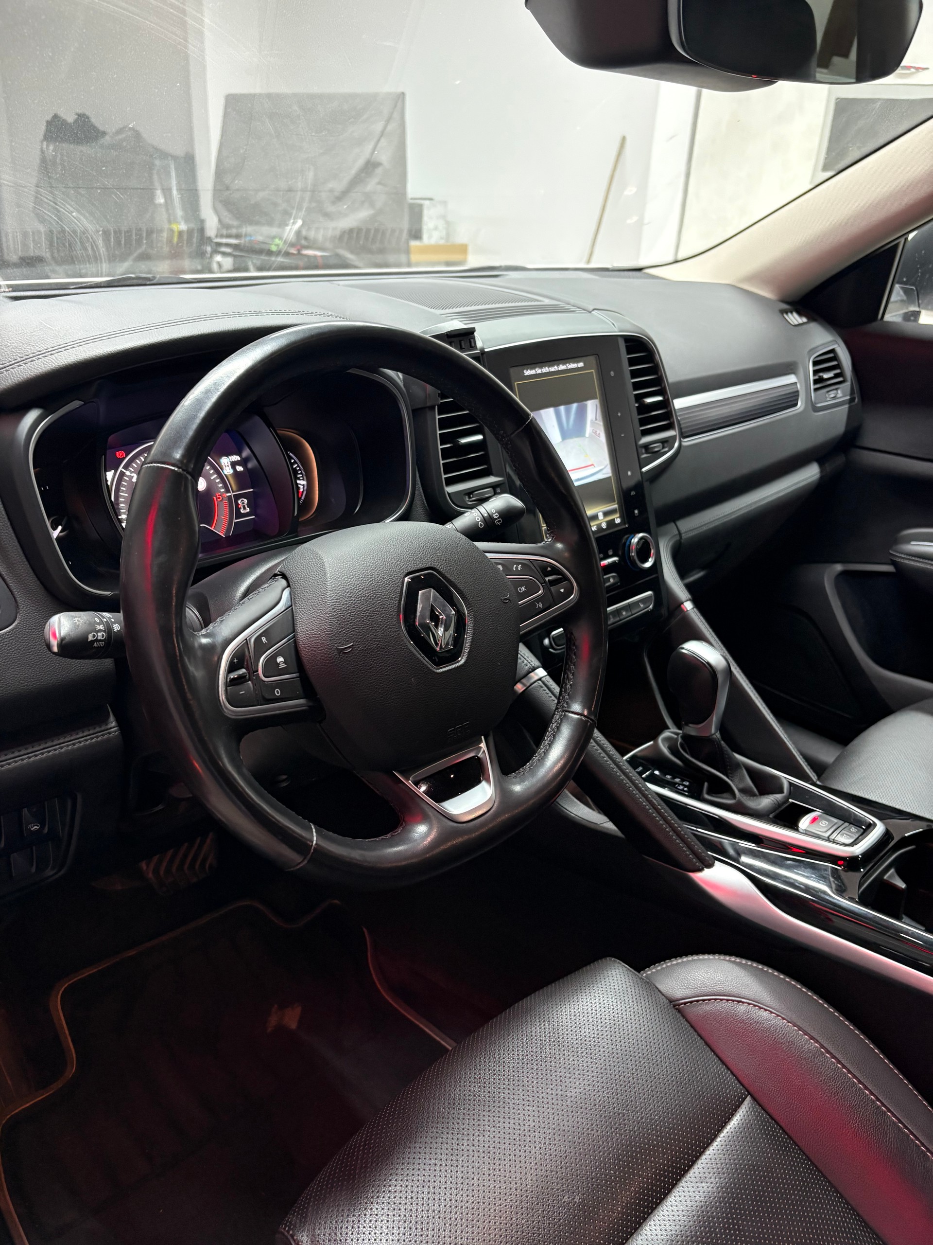 RENAULT Koleos 2.0 dCi Intens 4WD Xtronic CVT-image-9