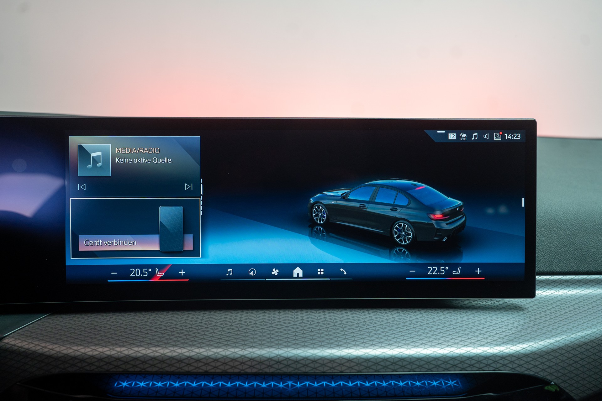 BMW 320d M Sport SAG / 360°Kamera / HeadUp / el.Heckklappe-image-21