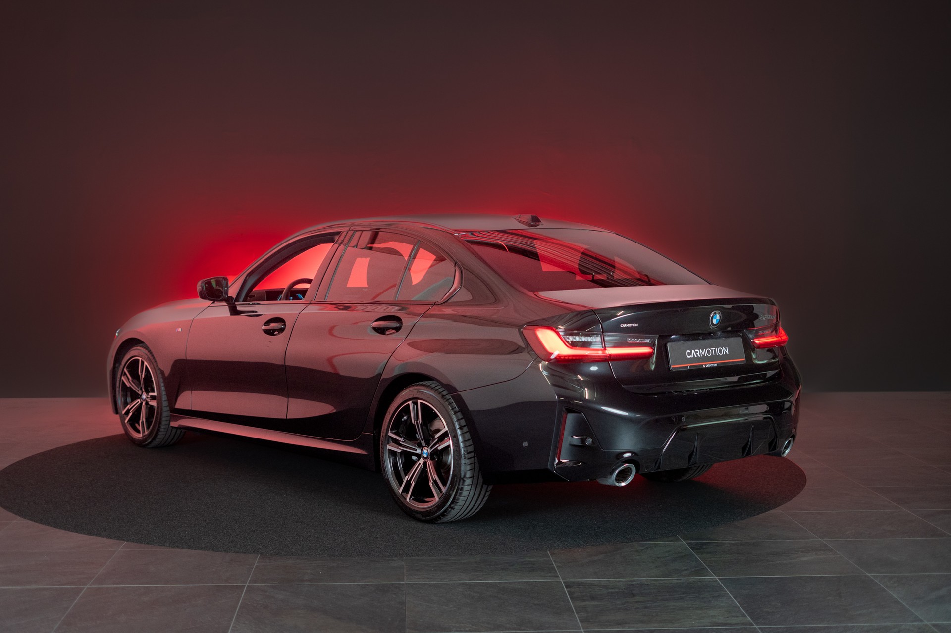 BMW 320d M Sport SAG / 360°Kamera / HeadUp / el.Heckklappe-image-7