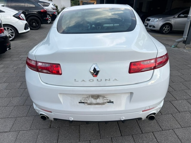 RENAULT Laguna Coupé 3.0 dCi Dynamique Sport Automatic-image-8