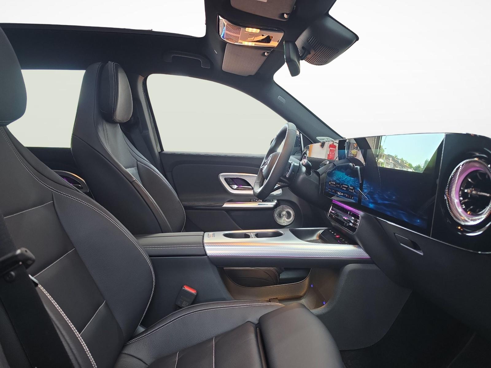 MERCEDES-BENZ GLB 220 4MATIC AMG Line-image-7