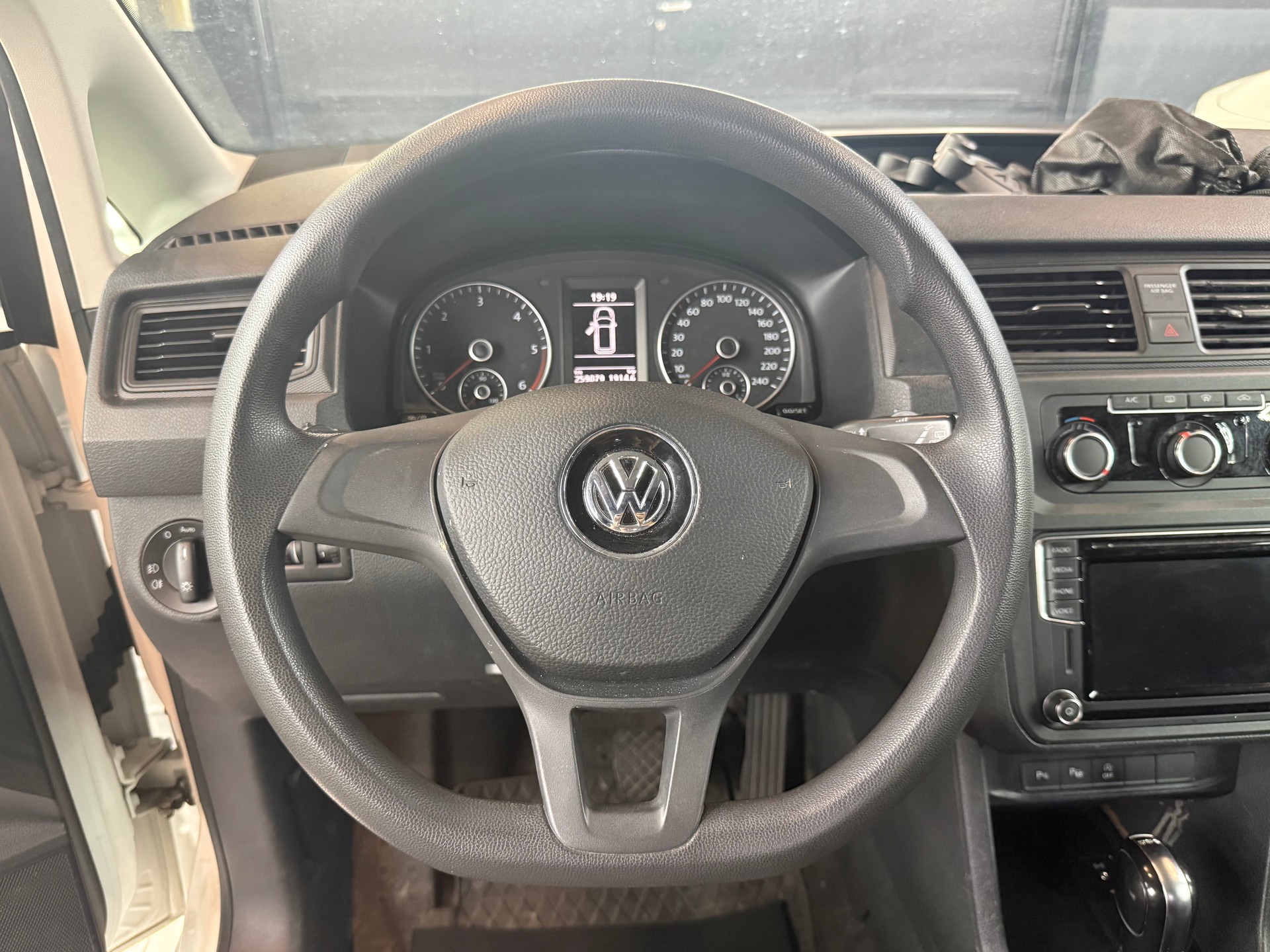 VW Caddy Maxi 2.0TDI BlueMotion Technology DSG-image-13