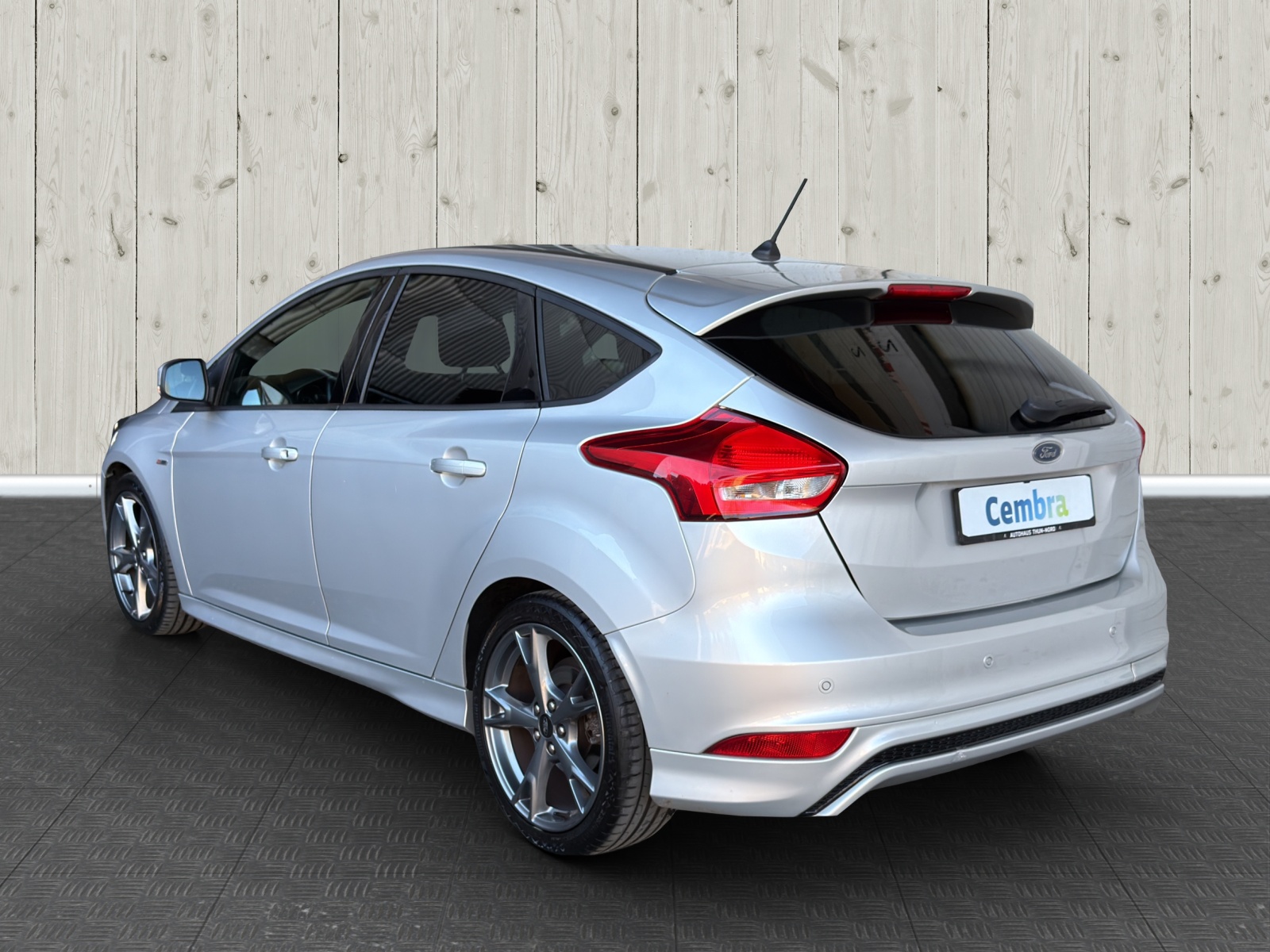 FORD Focus 1.0 SCTi ST Line-image-4