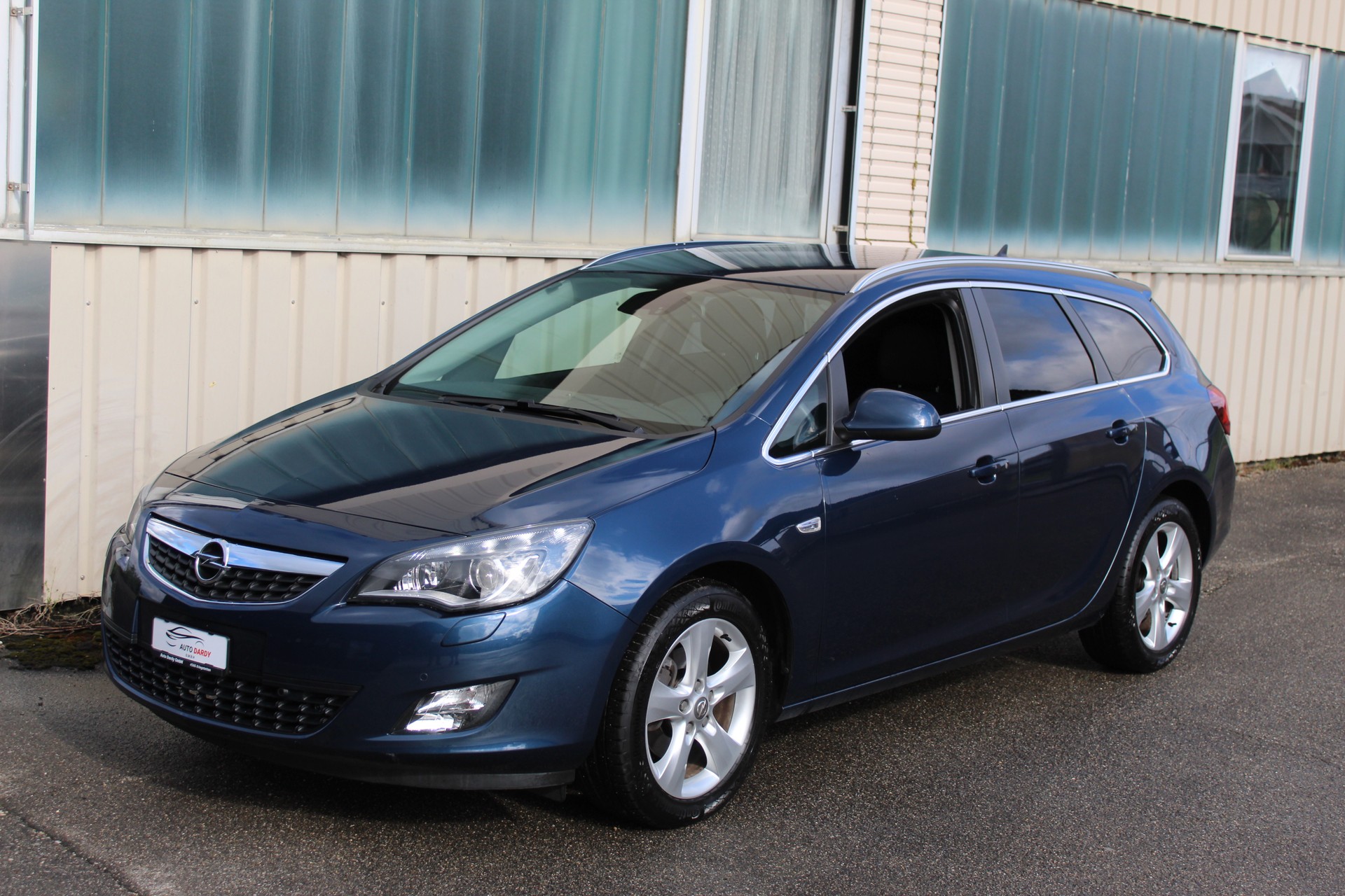 OPEL Astra SportsTourer 1.6i 16V Turbo Cosmo-image-7