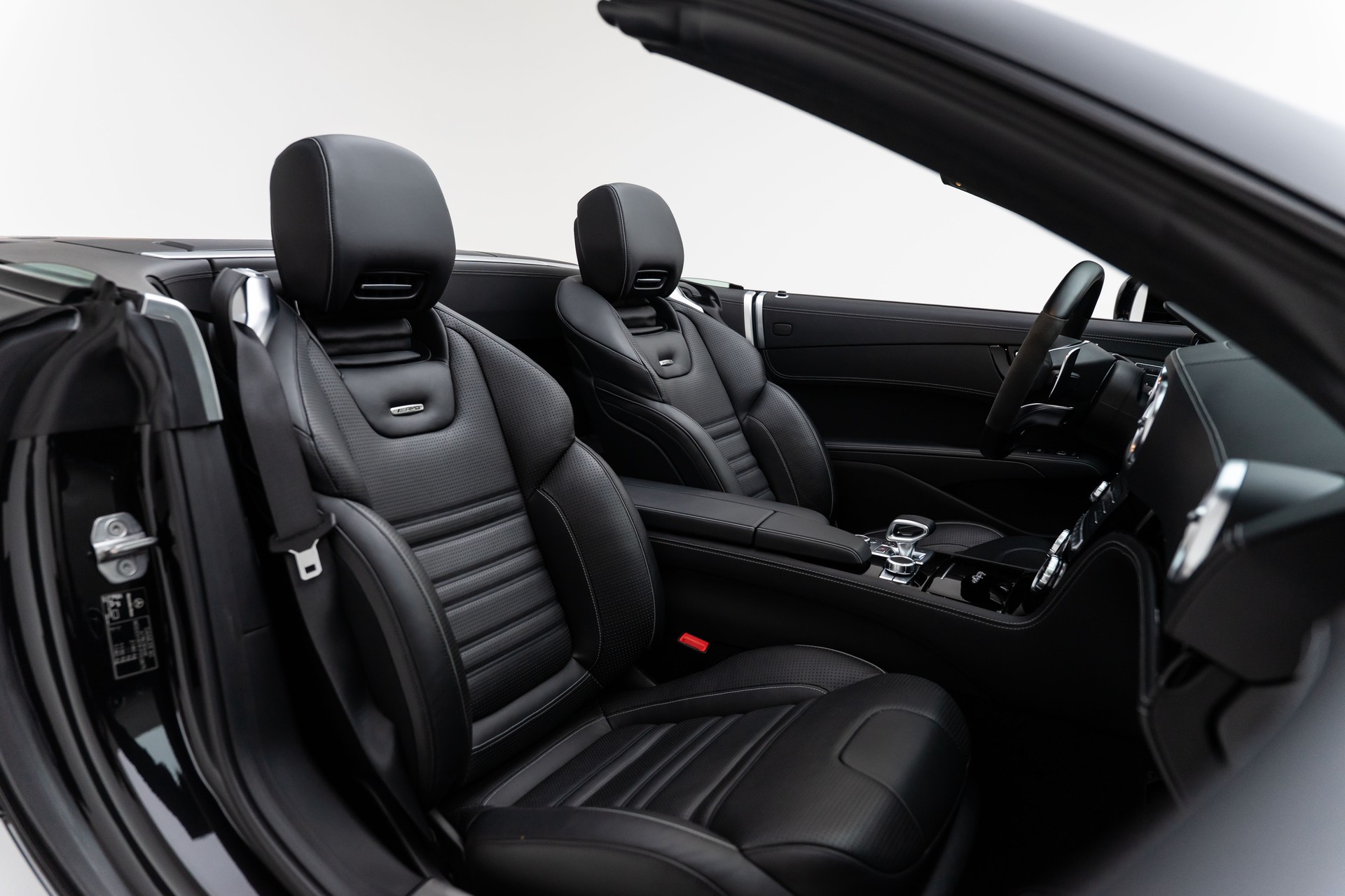 MERCEDES-BENZ SL 63 AMG Speedshift-image-6