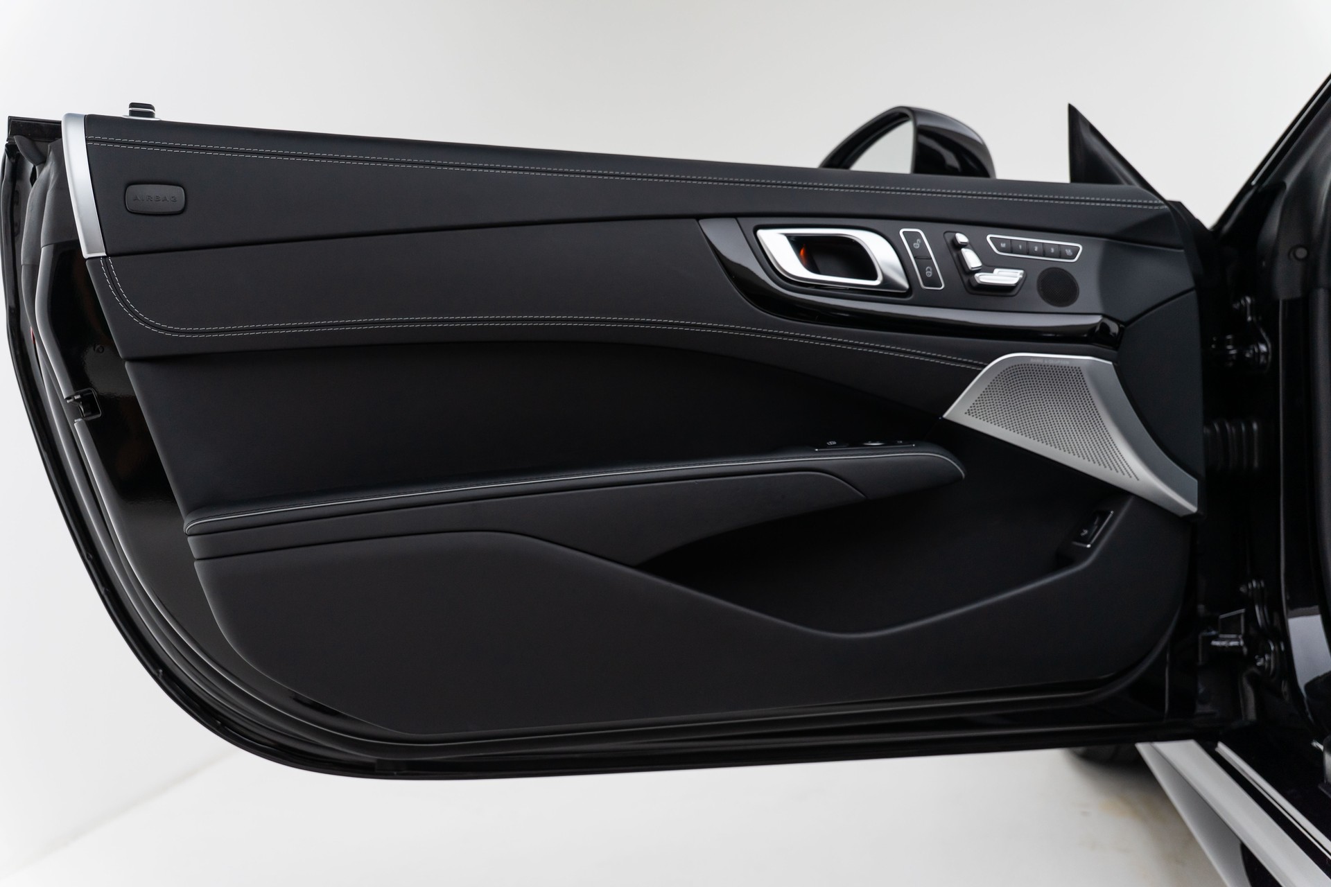 MERCEDES-BENZ SL 63 AMG Speedshift-image-15