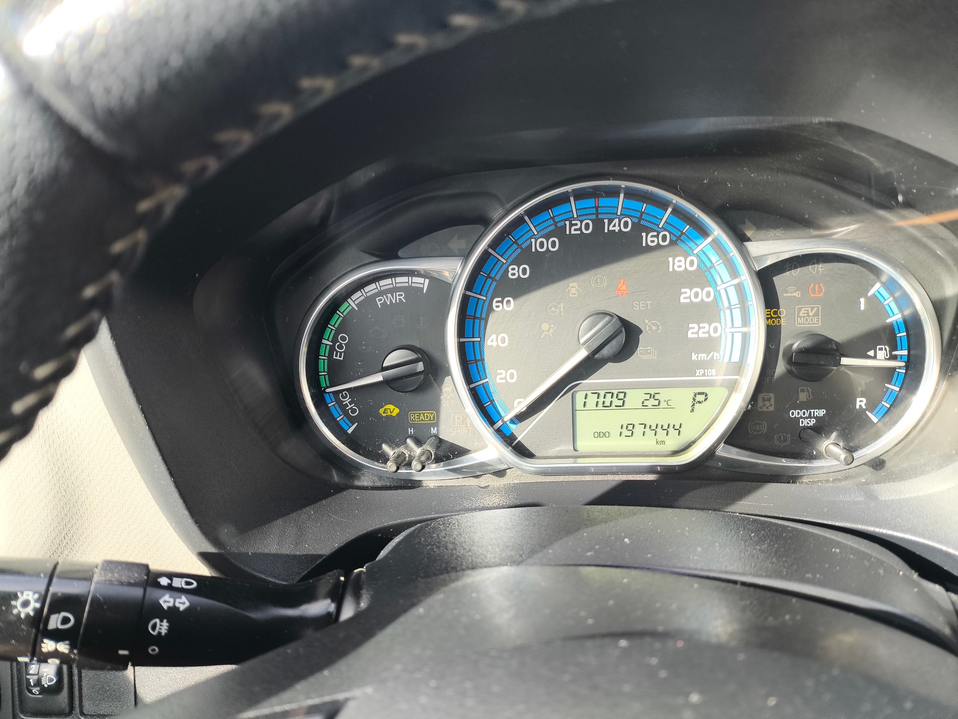 TOYOTA Yaris 1.5 VVT-i Hybrid Luna e-CVT-image-6