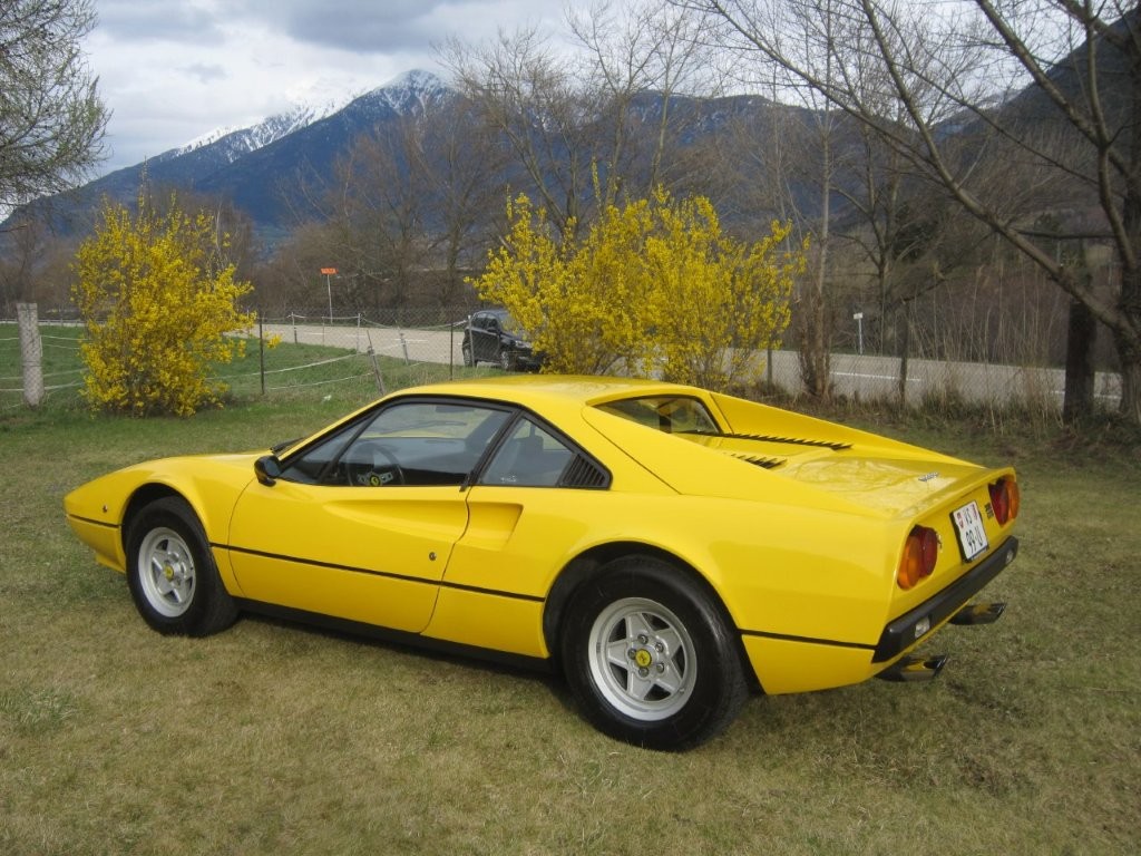 FERRARI 308 GTB Vetroresina-image-3