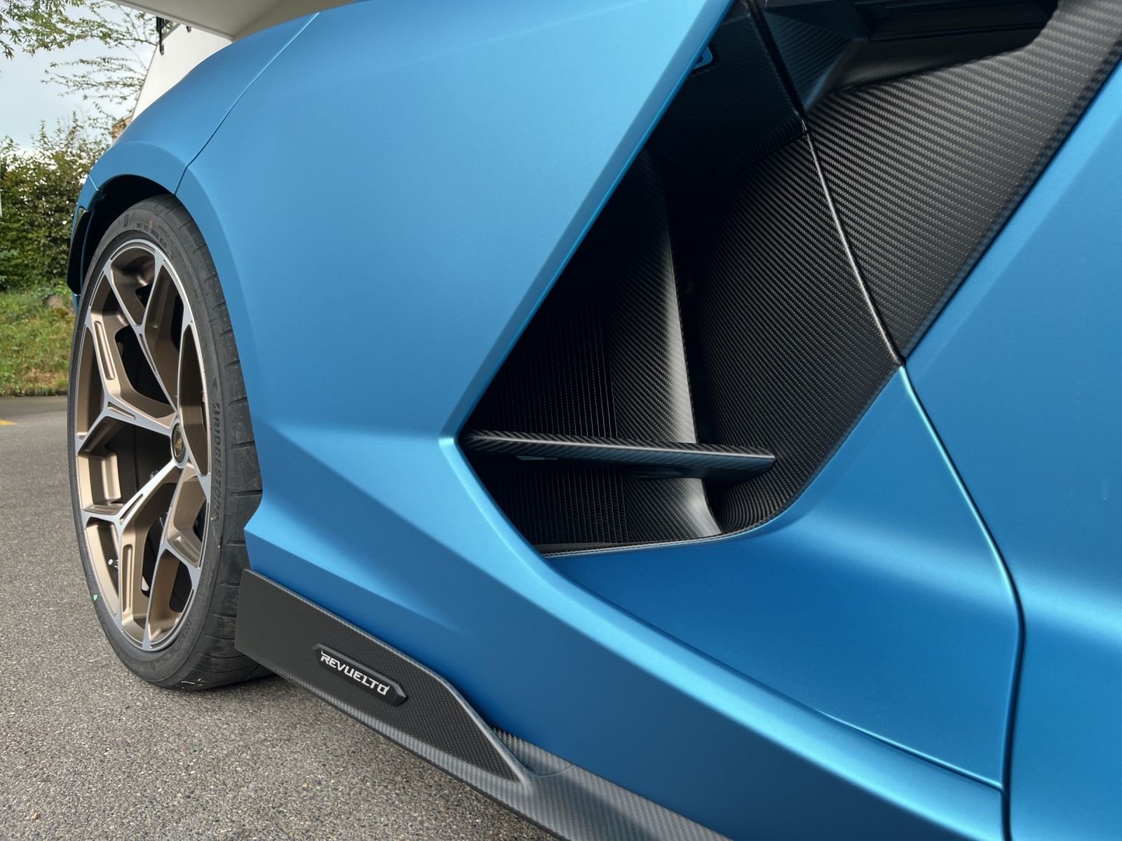 LAMBORGHINI Revuelto Coupé 6.5-image-9