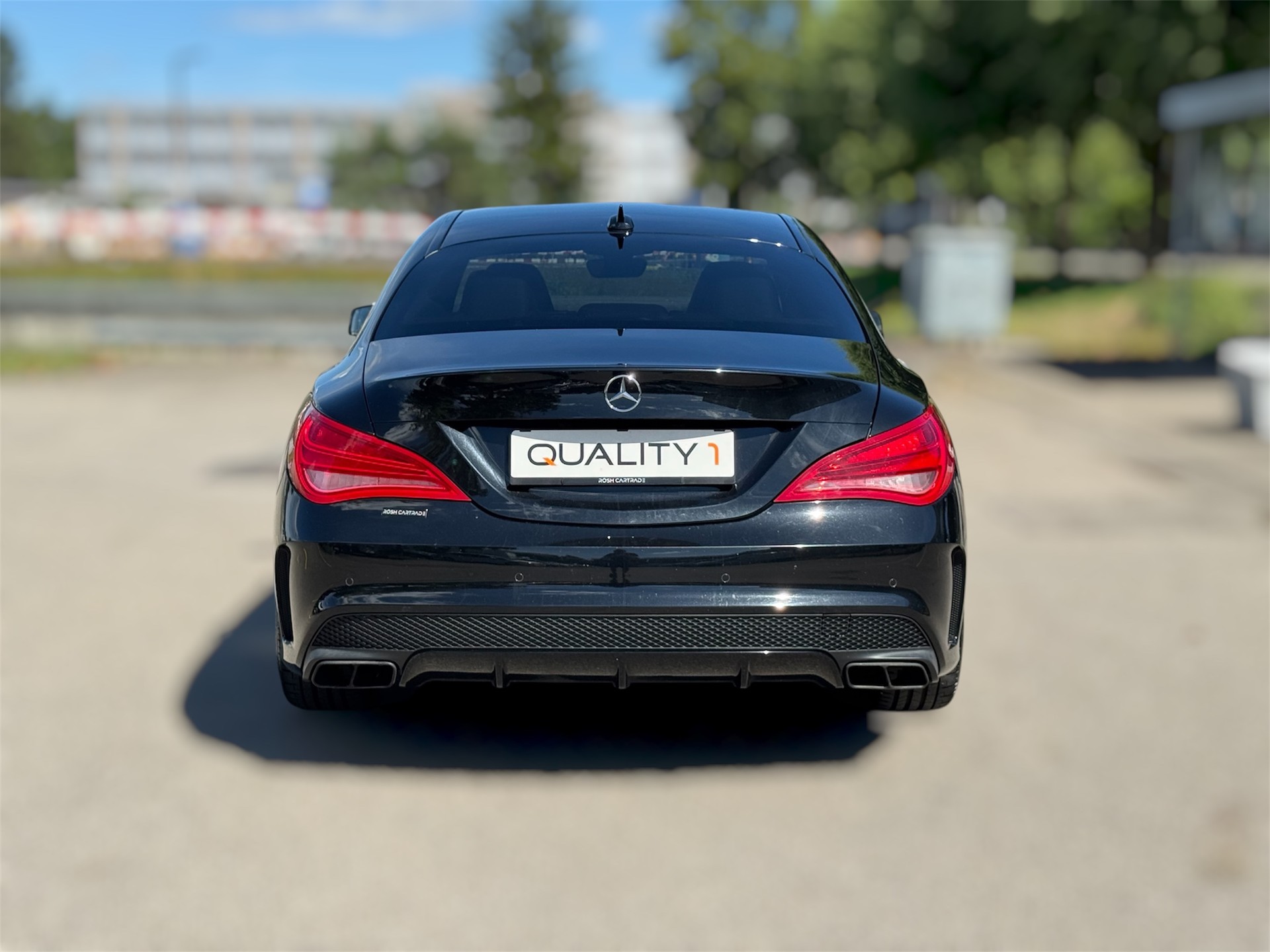 MERCEDES-BENZ CLA 45 AMG 4Matic Speedshift-image-4