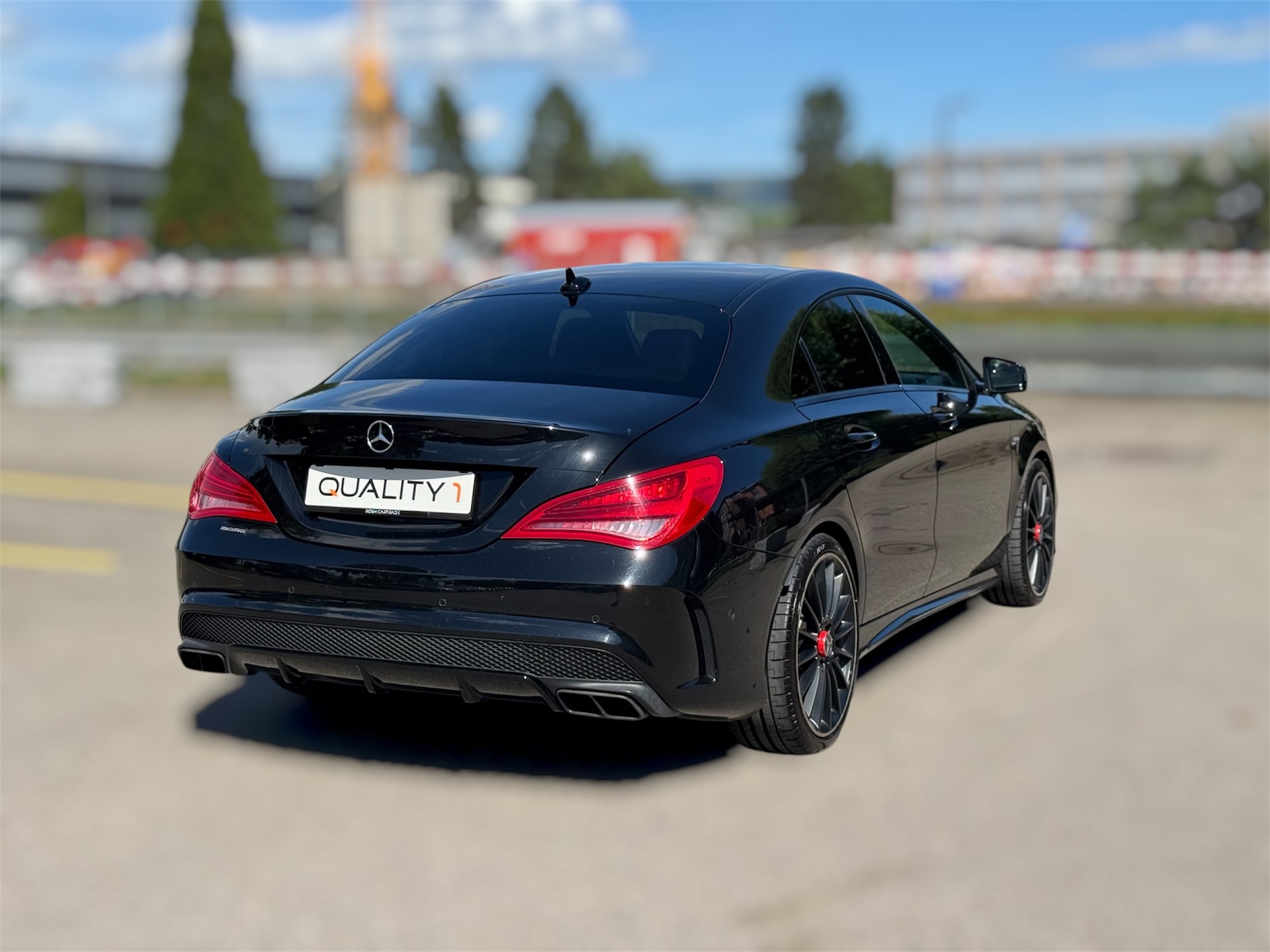 MERCEDES-BENZ CLA 45 AMG 4Matic Speedshift-image-3