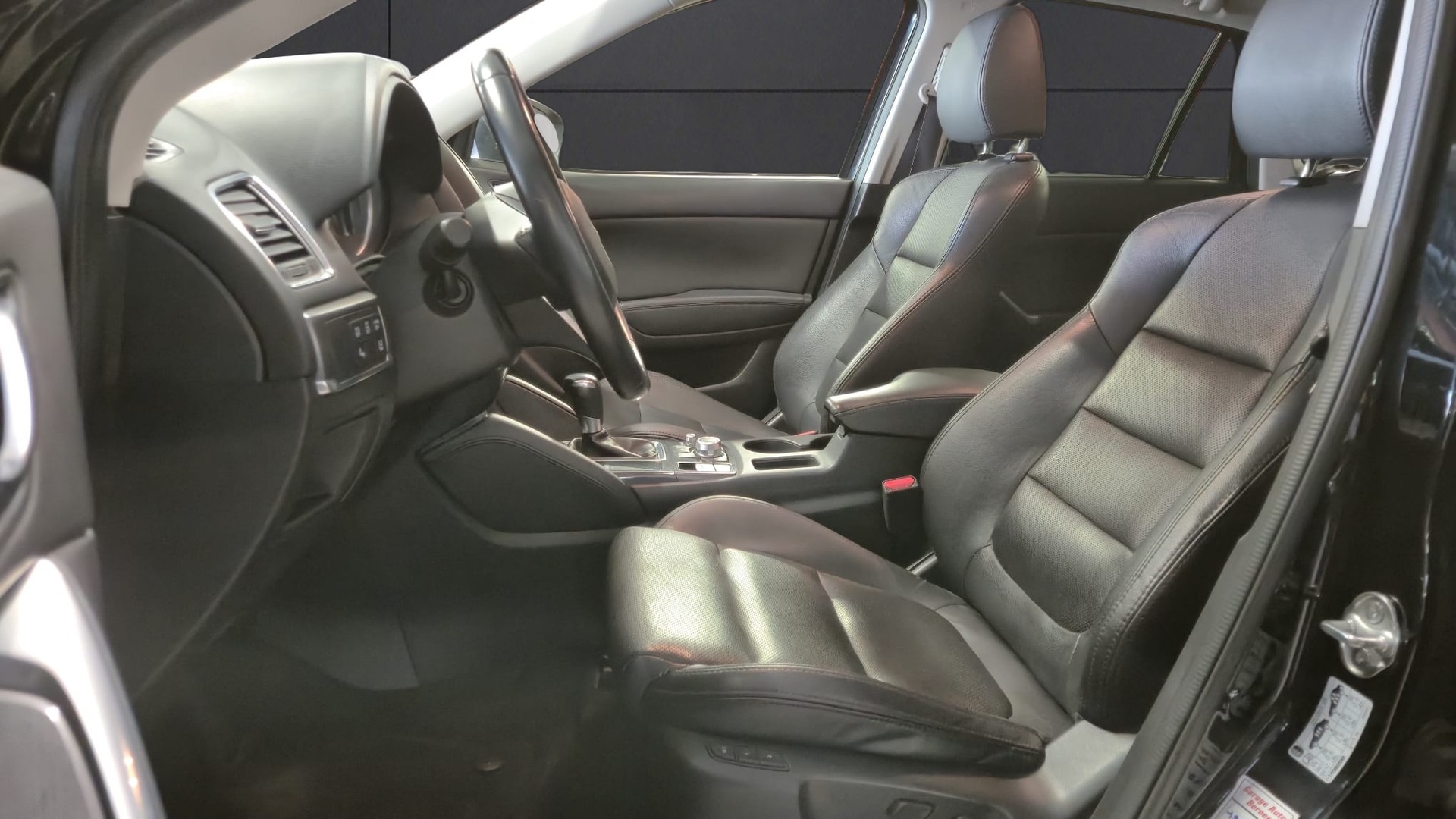 MAZDA CX-5 2.2 D HP Revolution AWD Automatic-image-6