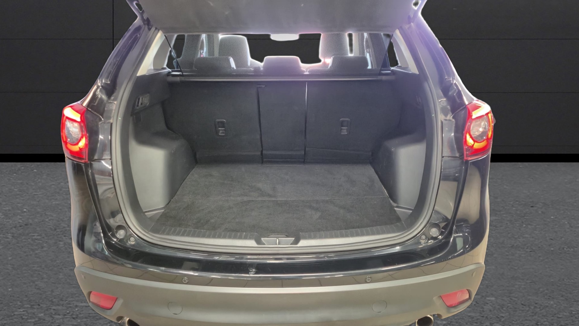 MAZDA CX-5 2.2 D HP Revolution AWD Automatic-image-15