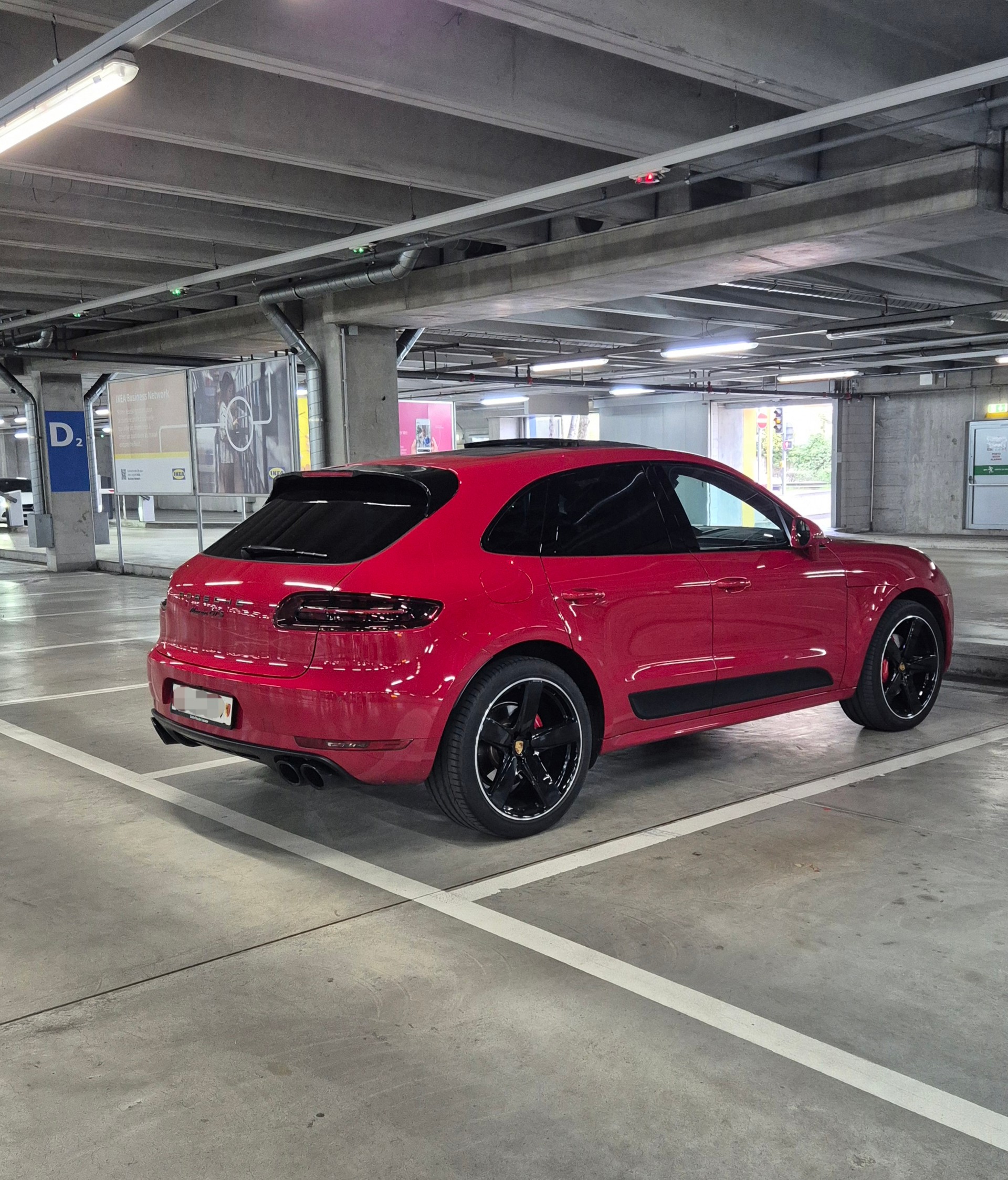 PORSCHE 3.0 V6 GTS-image-1