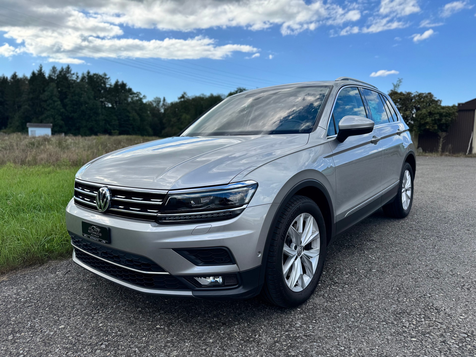 VW Tiguan 2.0TSI Highline 4Motion DSG / ab MFK bei Verkauf-image-2