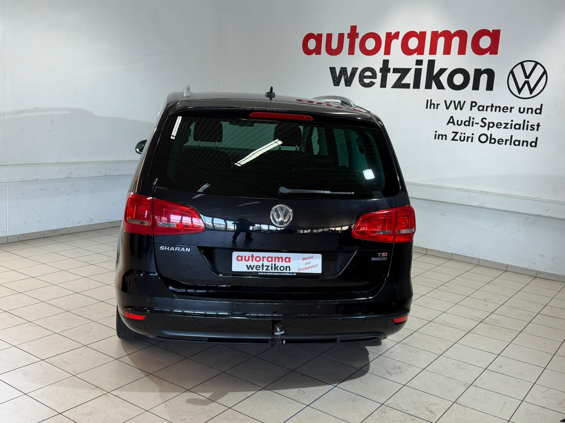 VW Sharan 1.4 TSI BlueMotion Technology Highline DSG-image-2