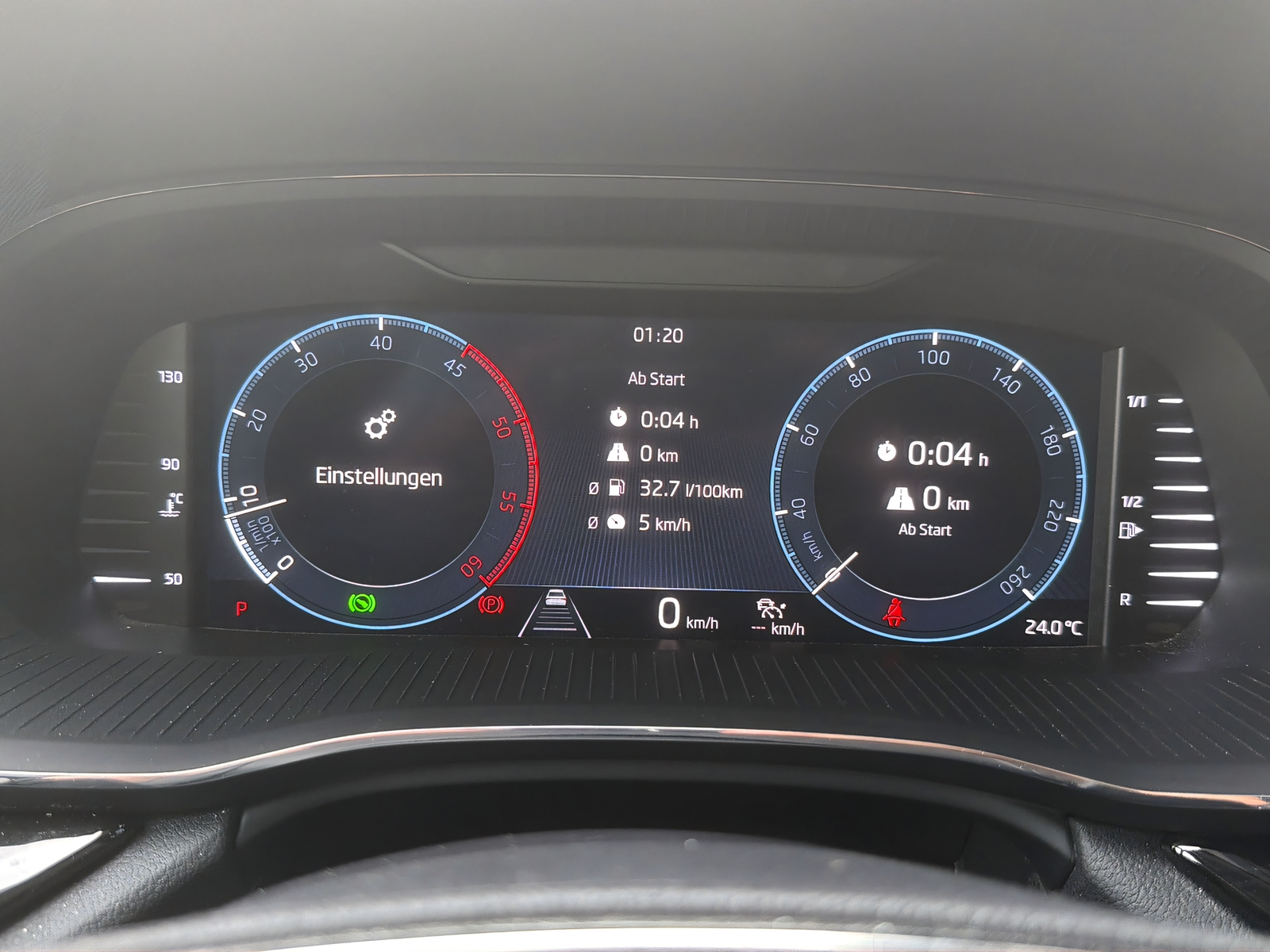 SKODA Octavia Combi 2.0 TDI 150 Style DSG-image-9