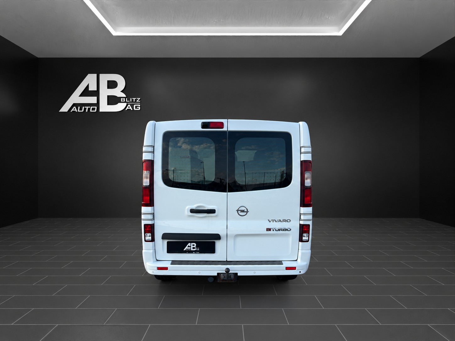 OPEL Vivaro 1.6 BiTurbo CDTI ecoFLEX 2.9t L2H1 * 3-Plätzer *-image-3