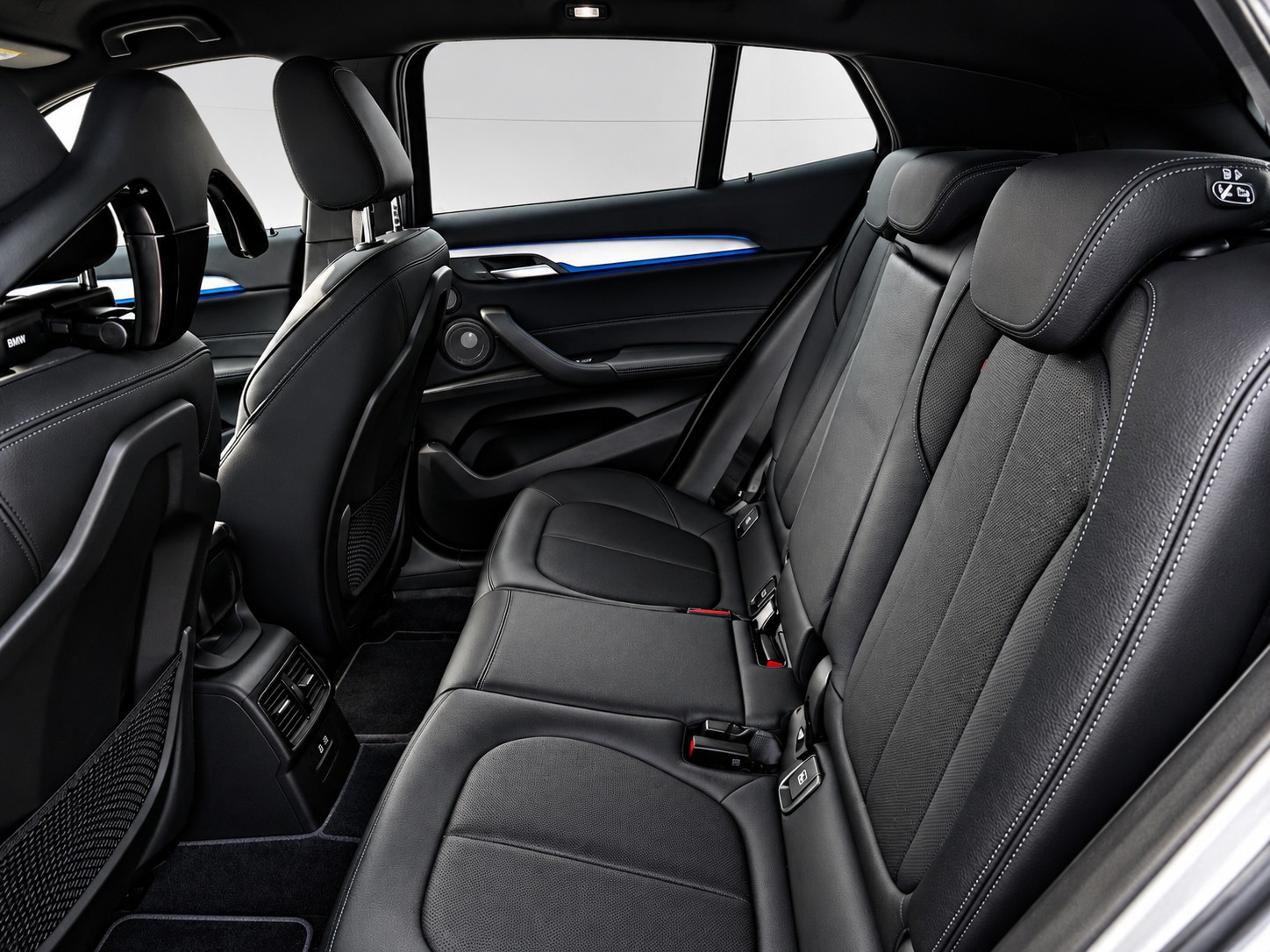 BMW X2 xDrive 20i M Sport X-image-13