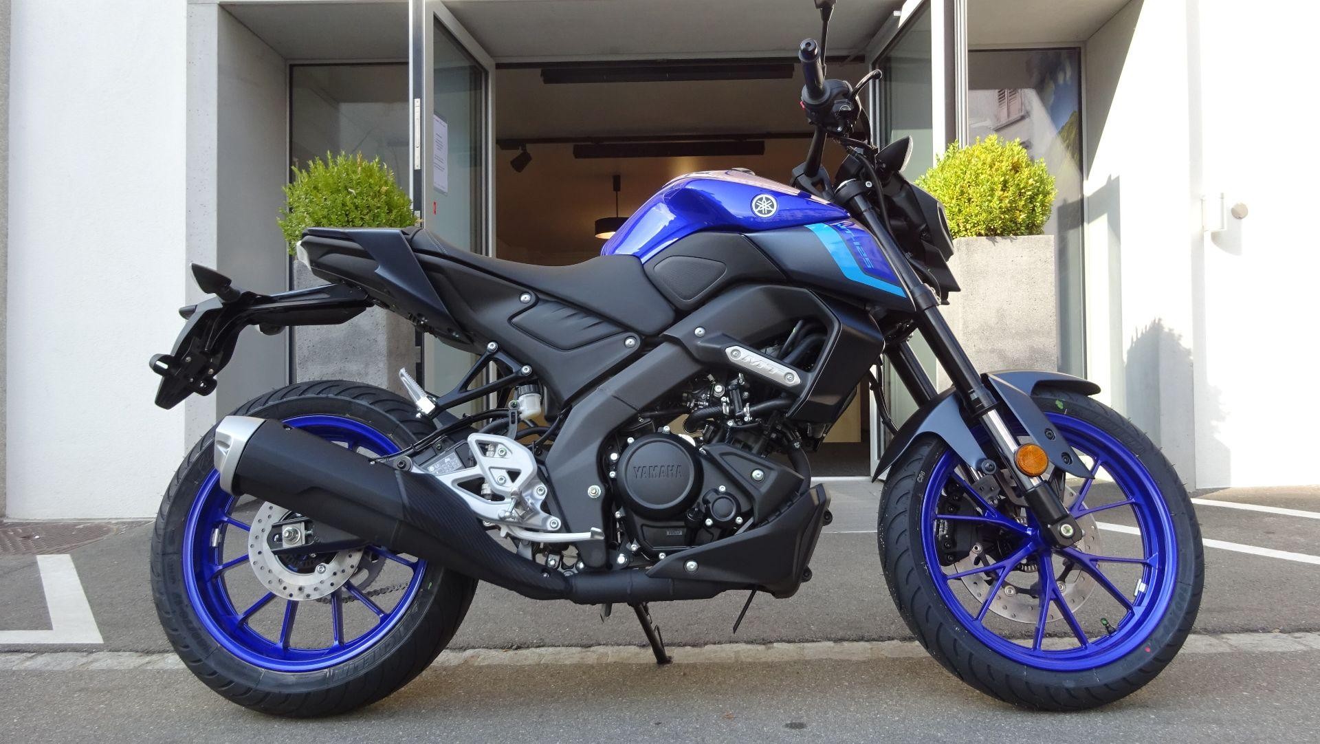 YAMAHA MT-125 ABS-showroom-element-2