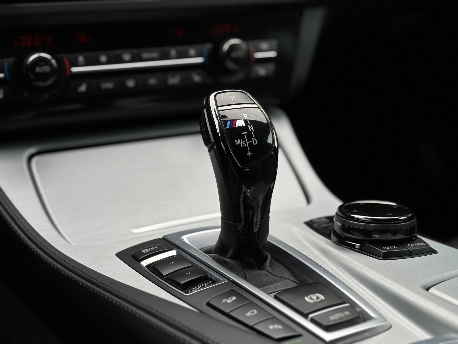 BMW 5er Reihe F11 Touring M 550d xDrive-image-13