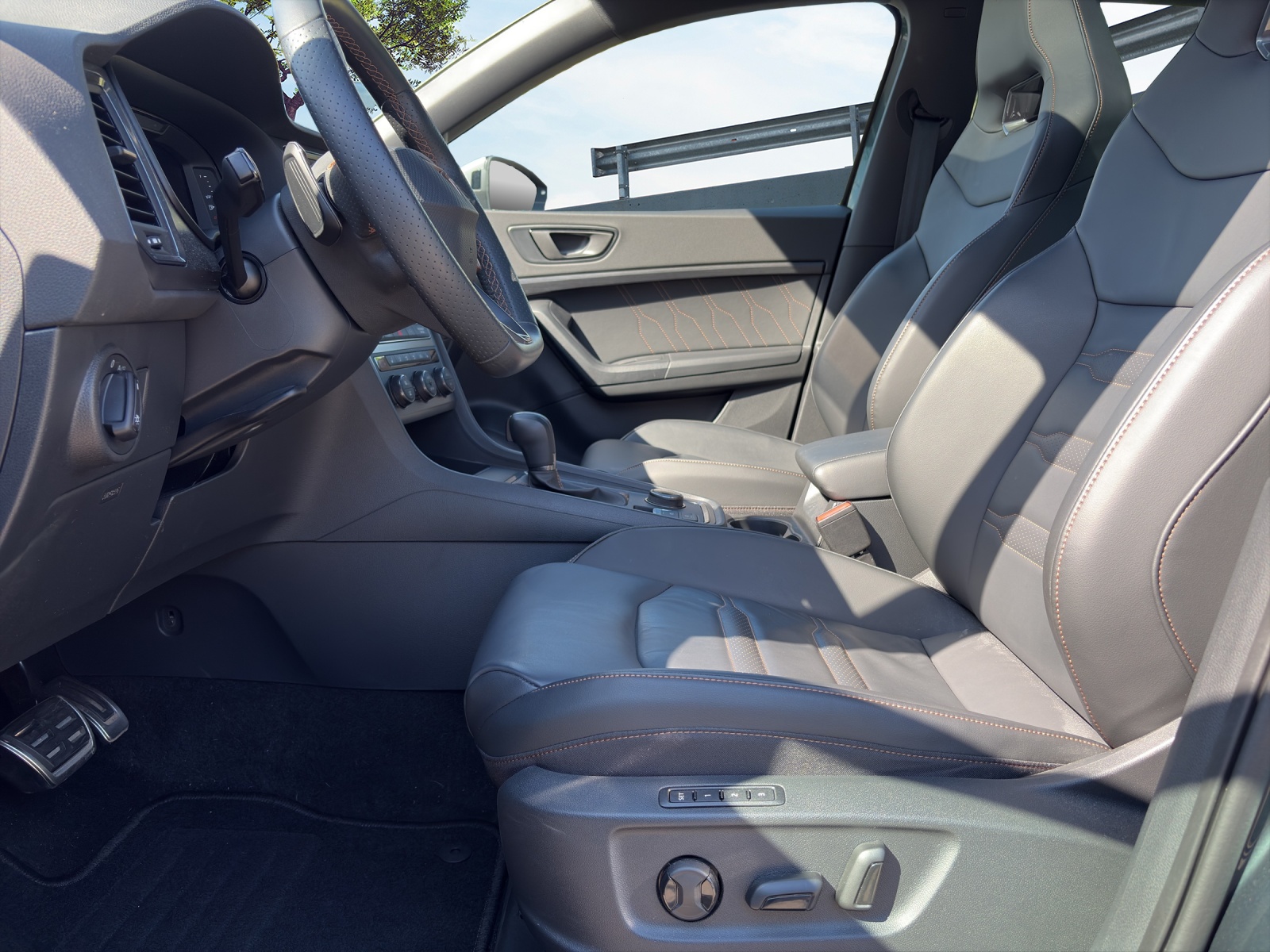 CUPRA Ateca 2.0TSI VZ 4Drive DSG-image-6