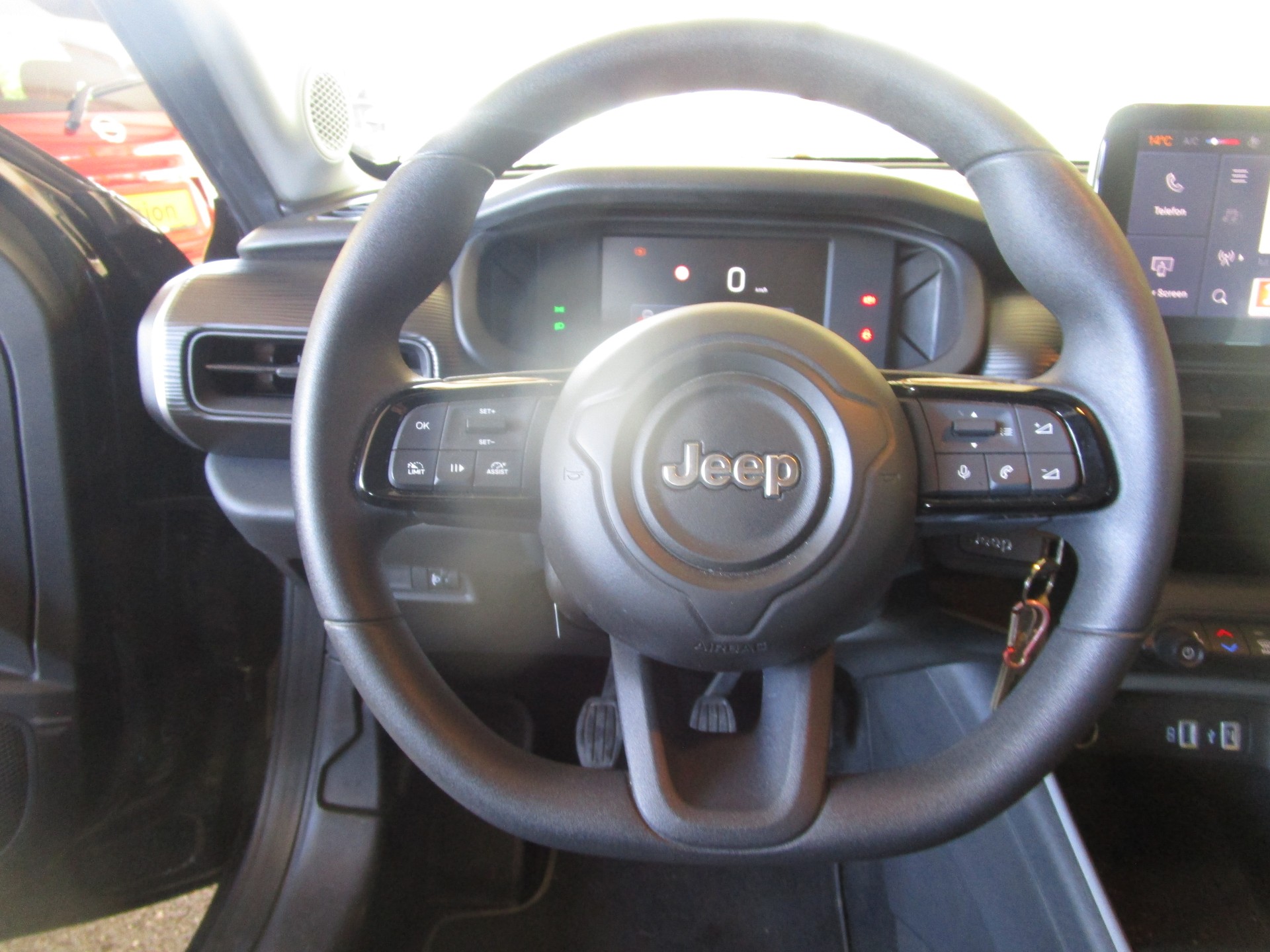 JEEP Avenger 1.2 Turbo Longitude-image-10