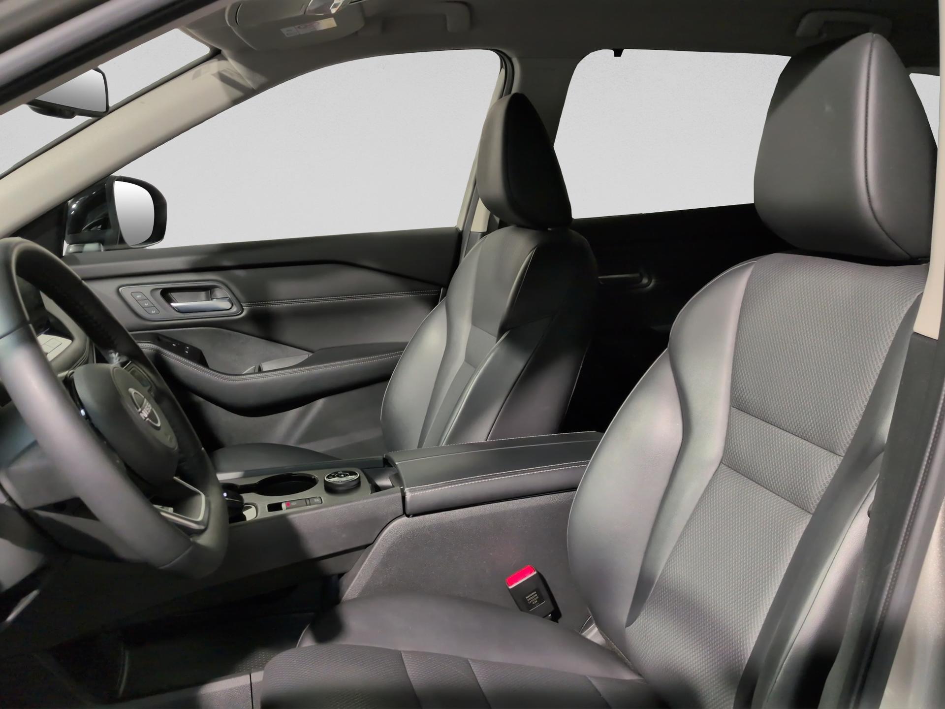NISSAN X-Trail 1.5 VC-T e-Power 4WD 7 Sitze N-Trek-image-8
