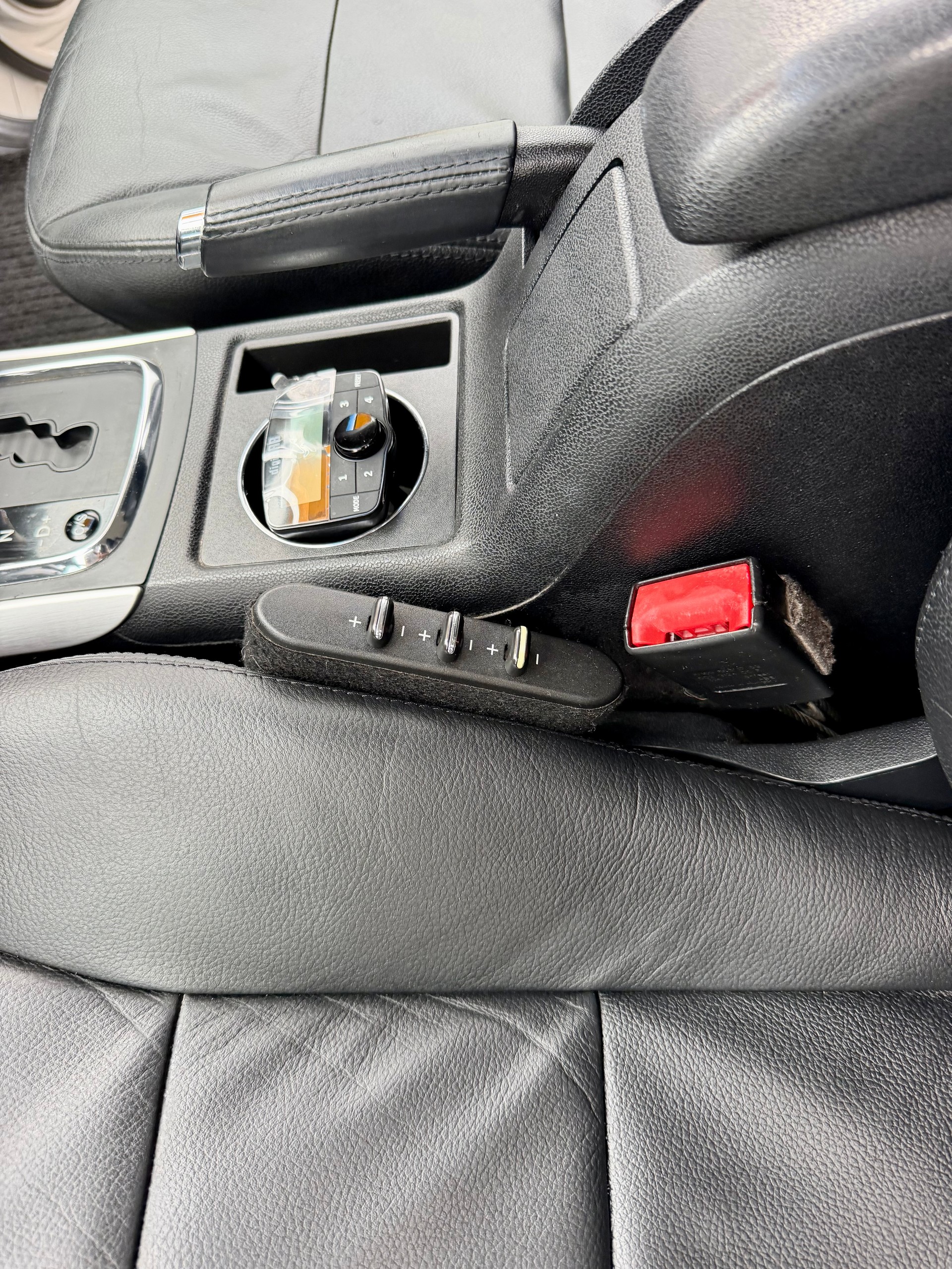 MERCEDES-BENZ B 200 T Sailing Edition-image-11