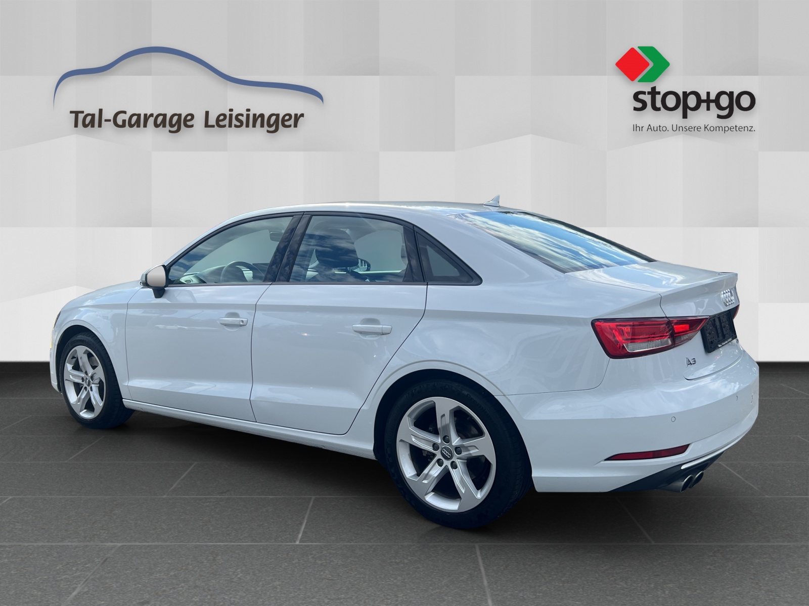 AUDI A3 Limousine 2.0 TFSI quattro S-tronic-image-3
