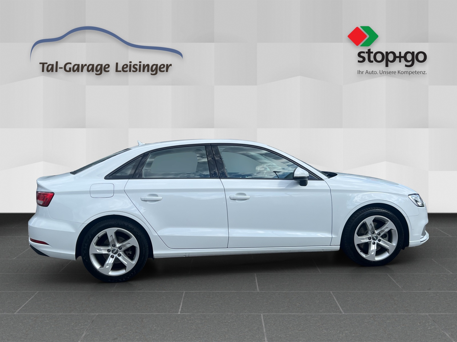 AUDI A3 Limousine 2.0 TFSI quattro S-tronic-image-6
