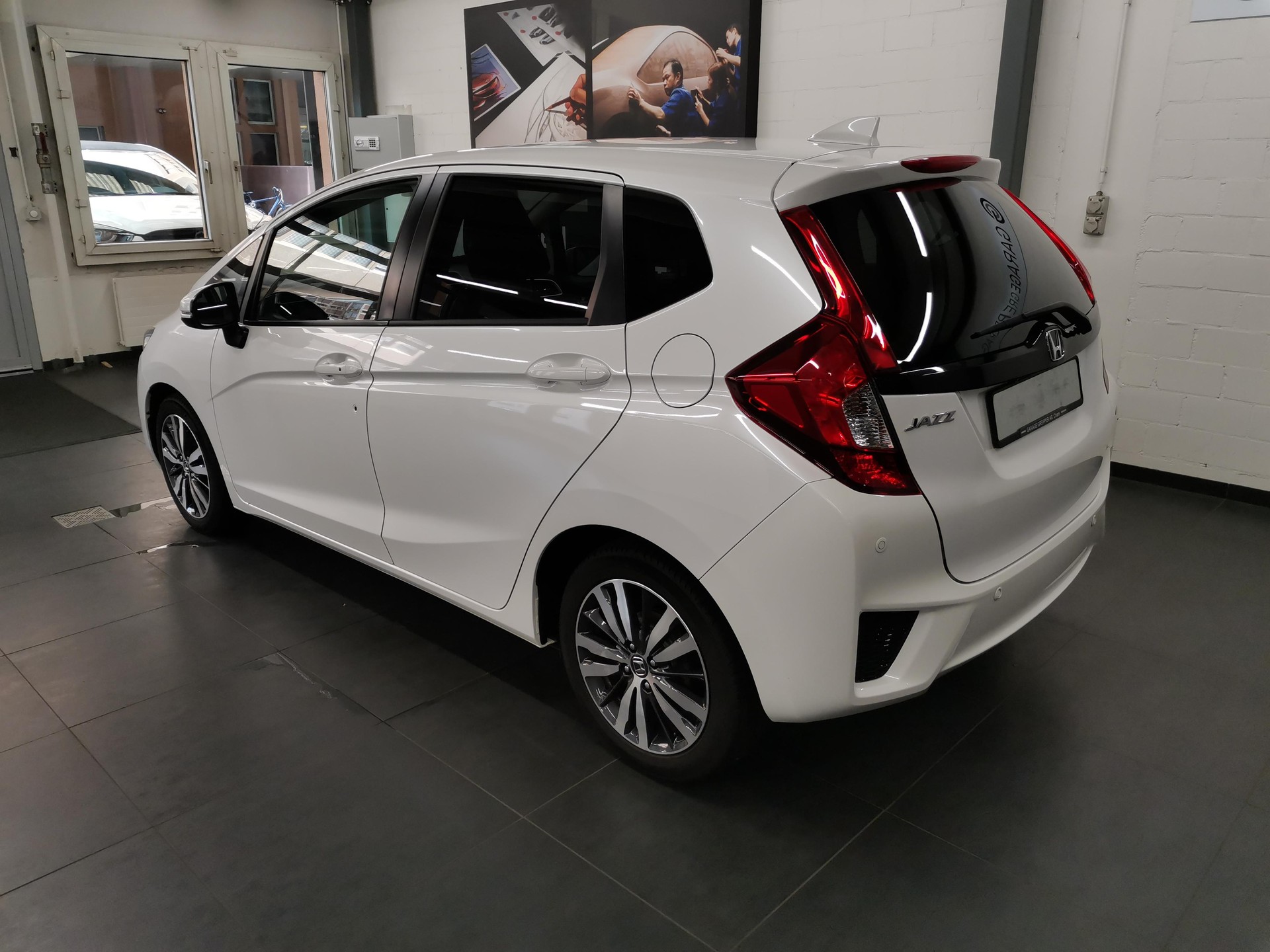 HONDA Jazz 1.3i Elegance-image-3