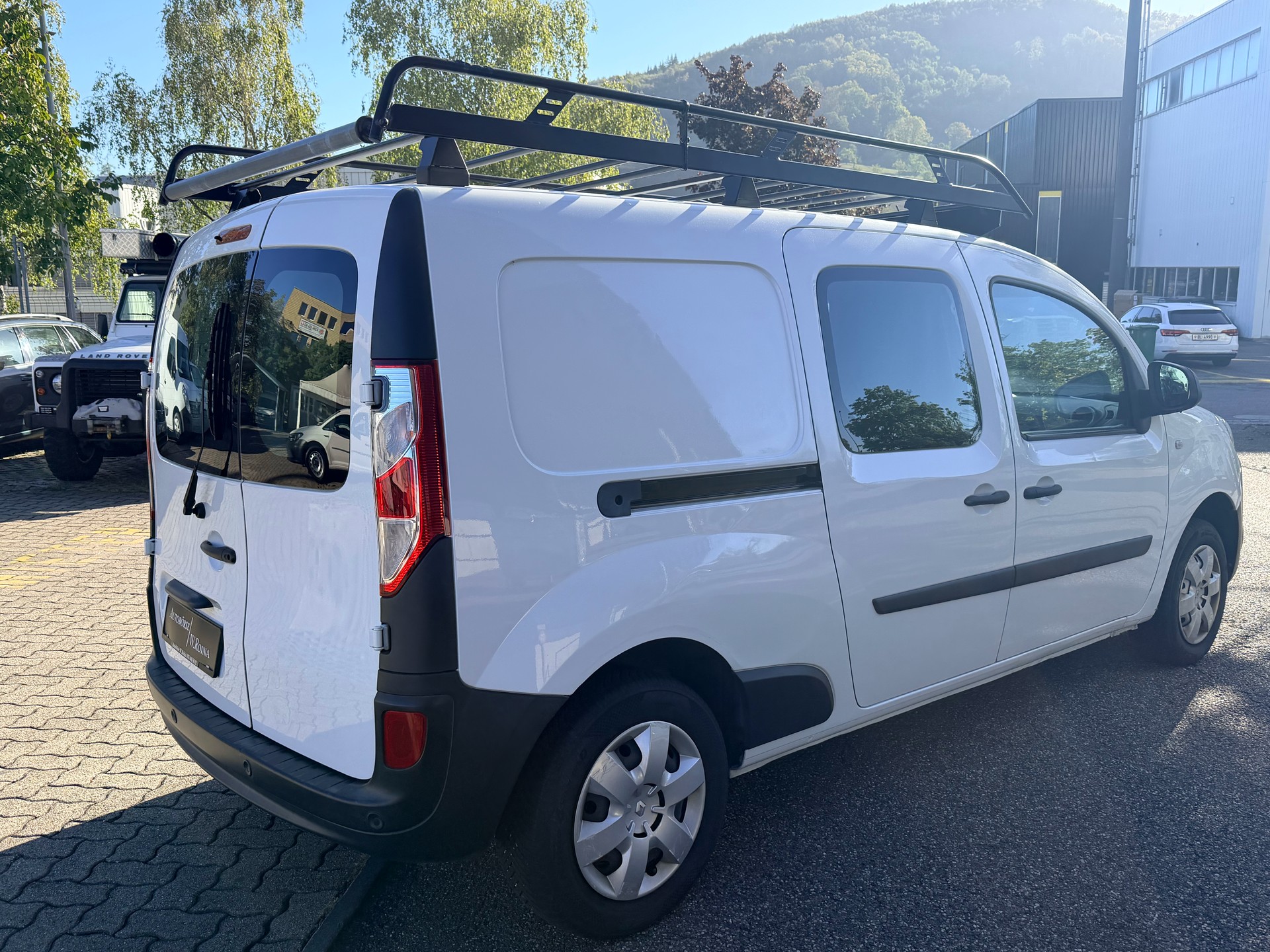 RENAULT Kangoo Maxi dCi 115 ENERGY Business 3 PLÄTZE-image-2