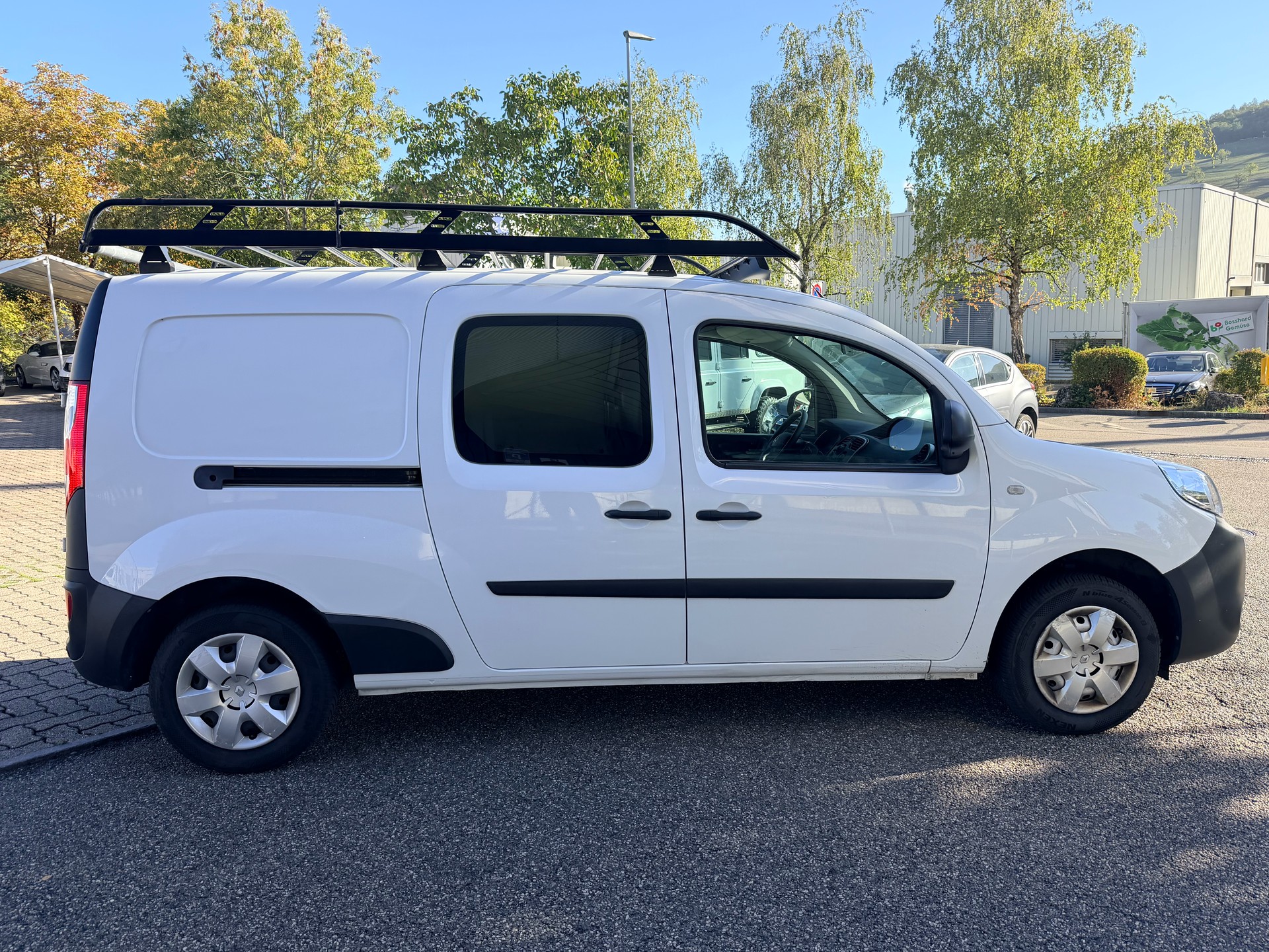 RENAULT Kangoo Maxi dCi 115 ENERGY Business 3 PLÄTZE-image-1