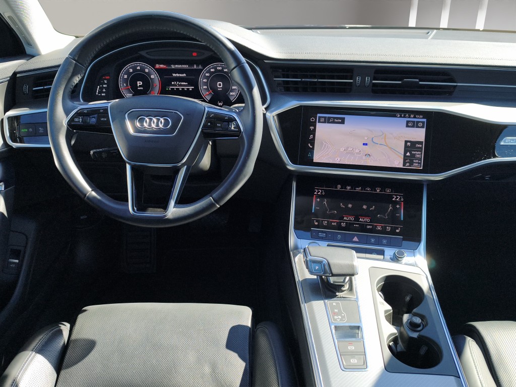 AUDI A6 Avant 3.0 55 TFSI Design quattro S-Tronic-image-5