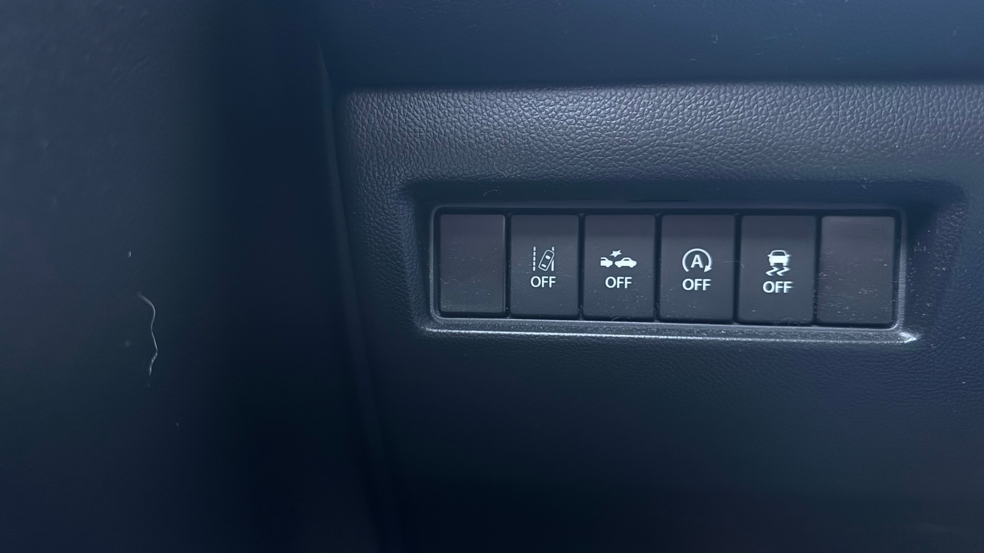 SUZUKI Swift 1.2i 16V SHVS Piz Sulai Top Hybrid Allgri4x4-image-6