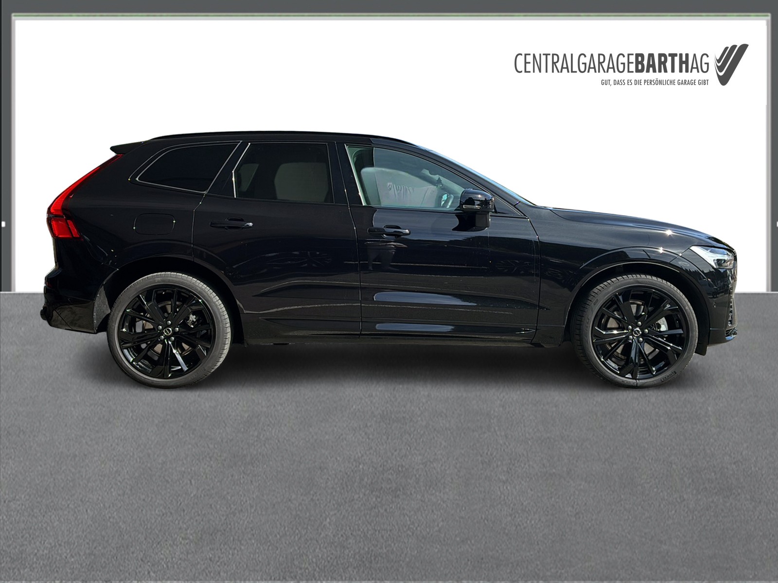 VOLVO XC60 2.0 T6 TE Black Edition eAWD-image-7