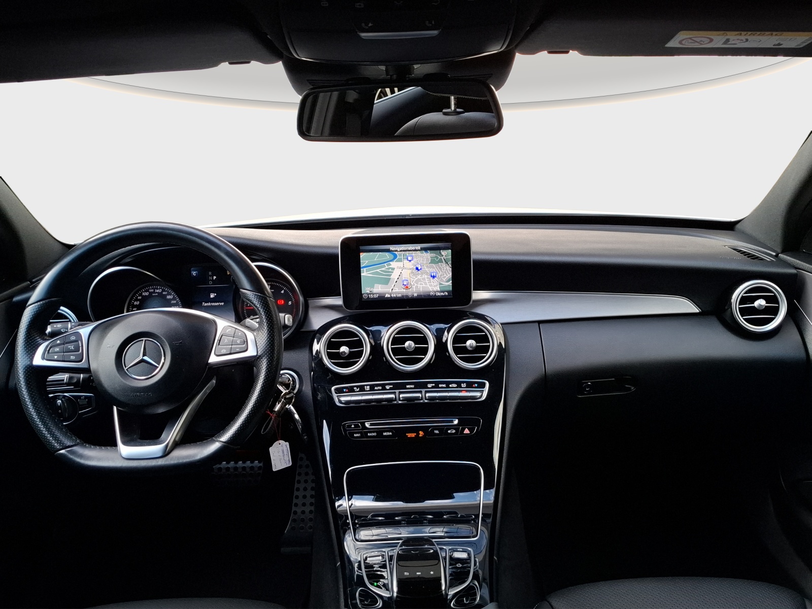 MERCEDES-BENZ C 250 d Swiss Star AMG Line 4Matic 9G-Tronic-image-11