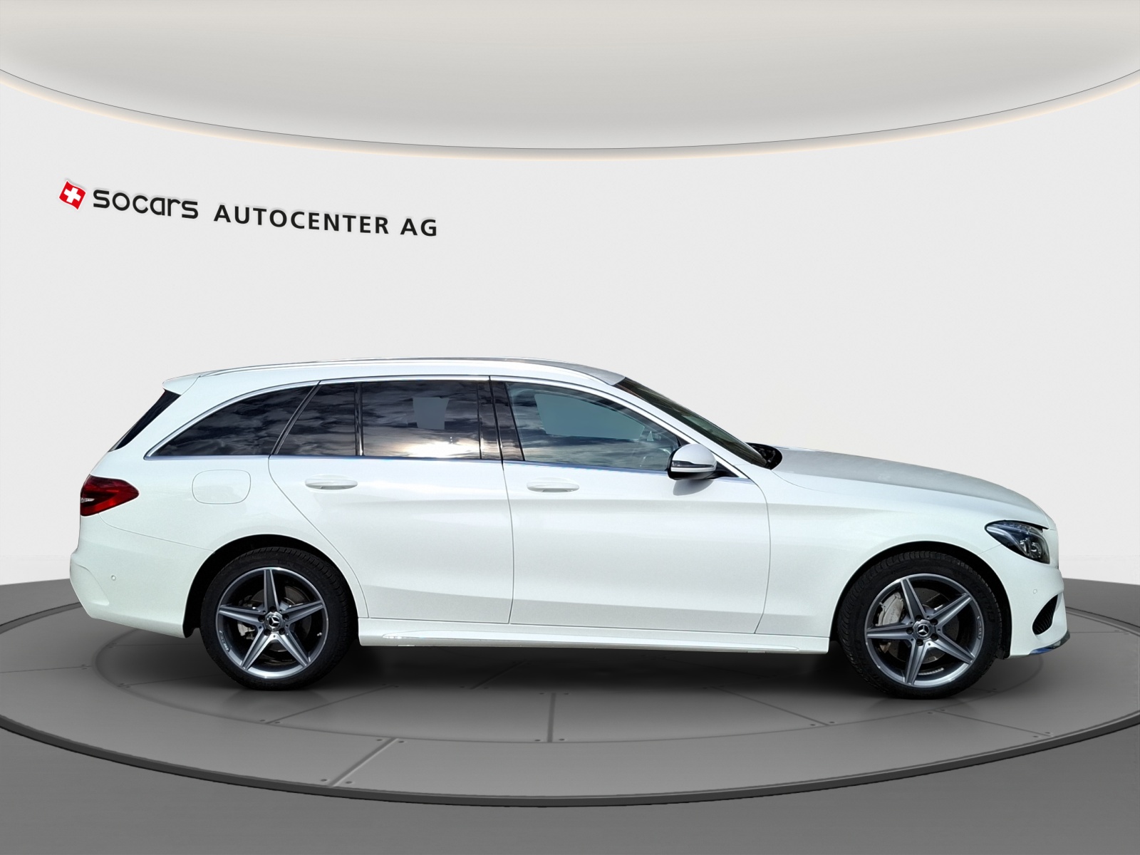 MERCEDES-BENZ C 250 d Swiss Star AMG Line 4Matic 9G-Tronic-image-6