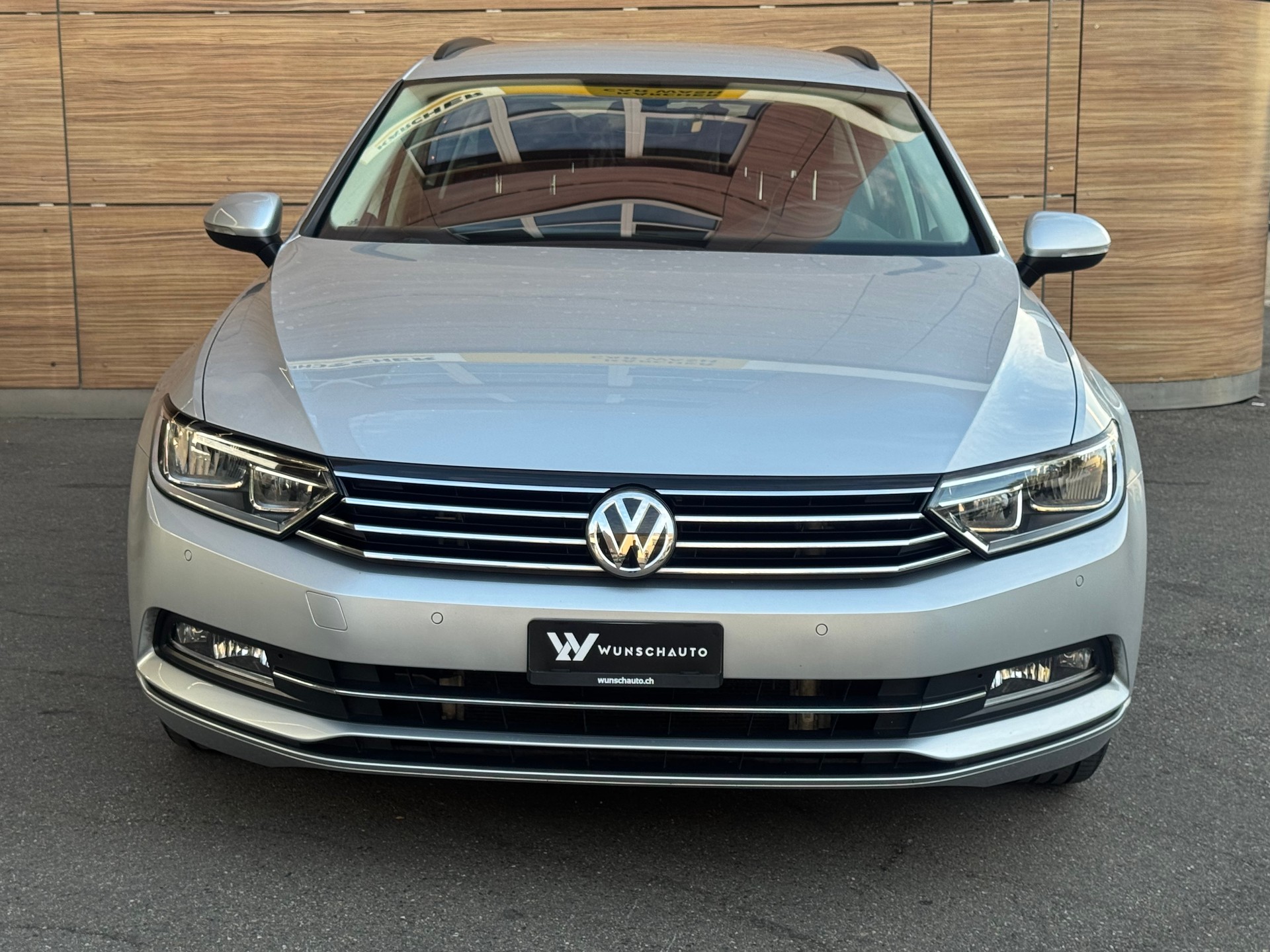 VW PASSAT 2.0 TDI *FRISCH AB MFK*APPLE CAR-PLAY*-image-3