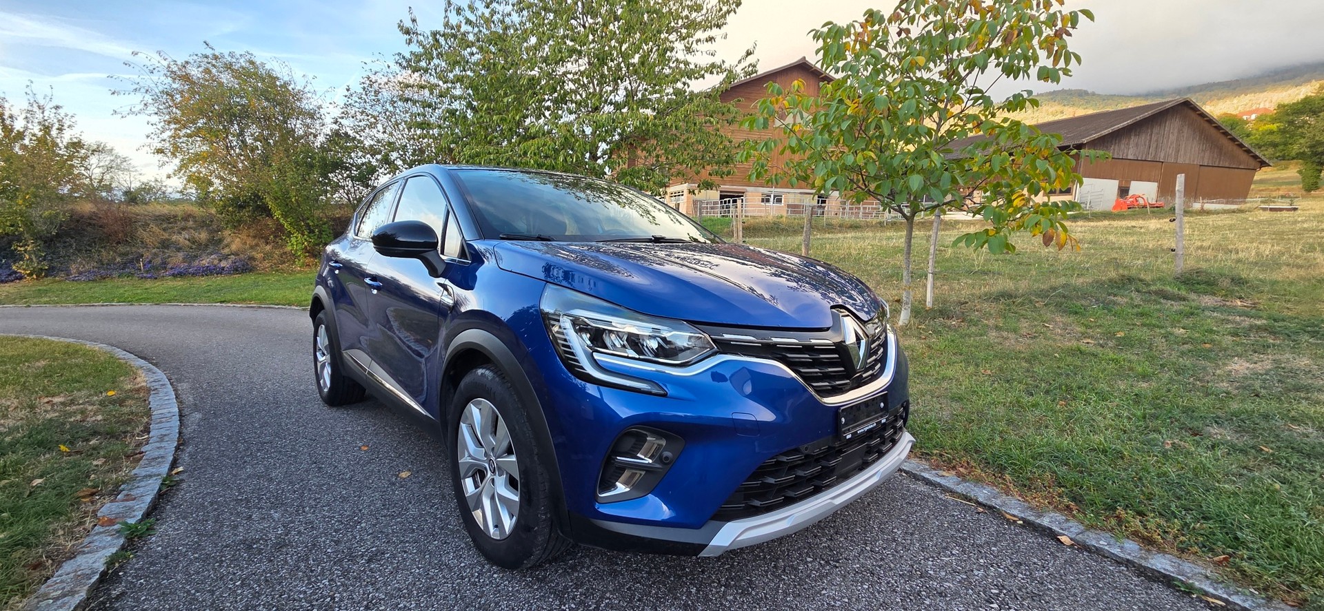 RENAULT Captur 1.3 TCe EDC Intens EDC-image-5