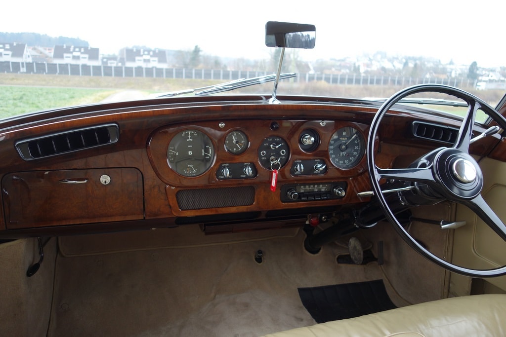 BENTLEY S2-image-6