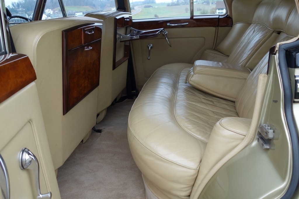 BENTLEY S2-image-10