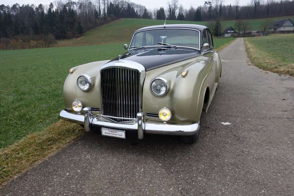 BENTLEY S2-image-2