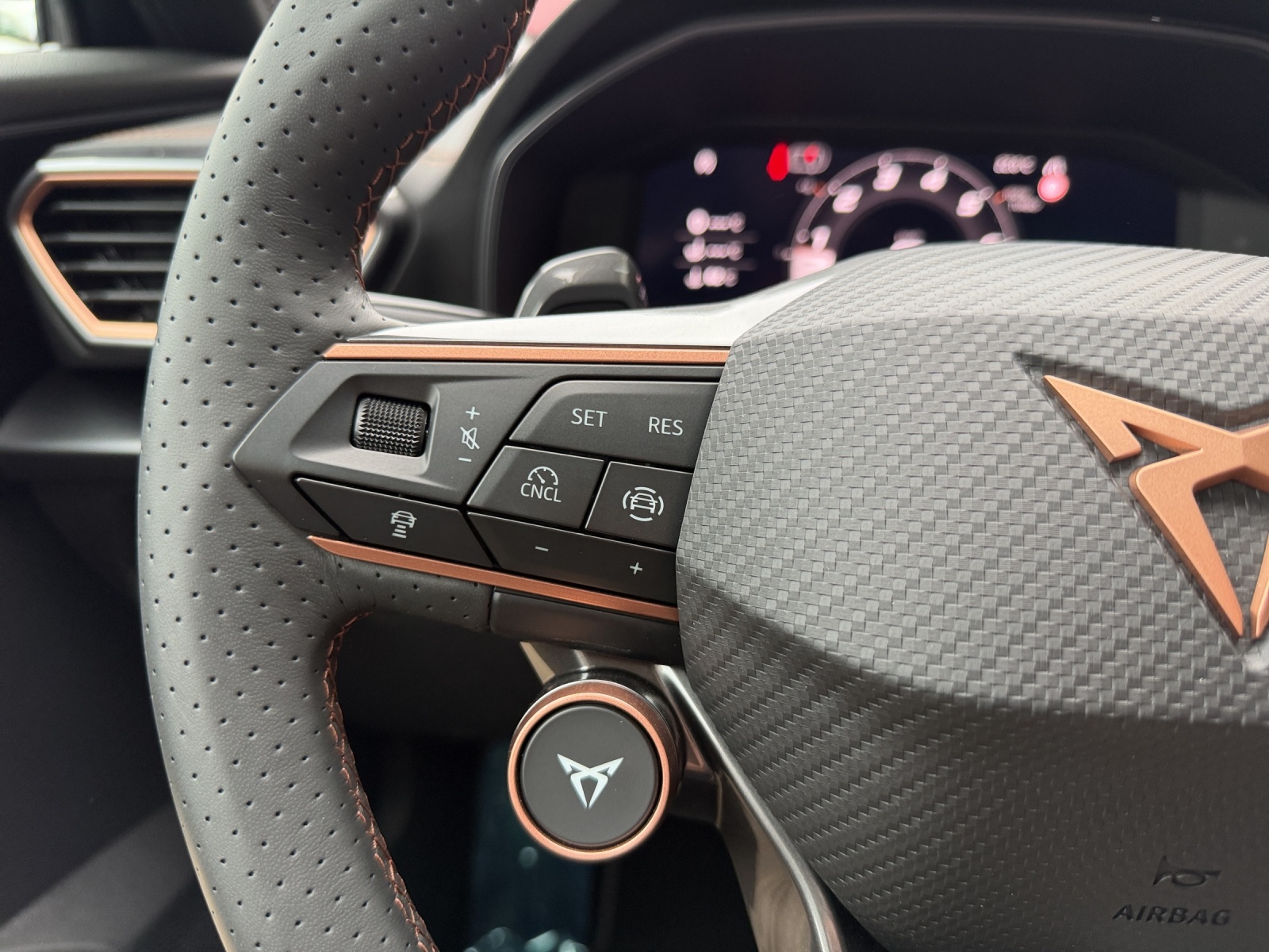CUPRA Formentor 2.5 TSI VZ5 Prime Edition 4Drive DSG-image-8