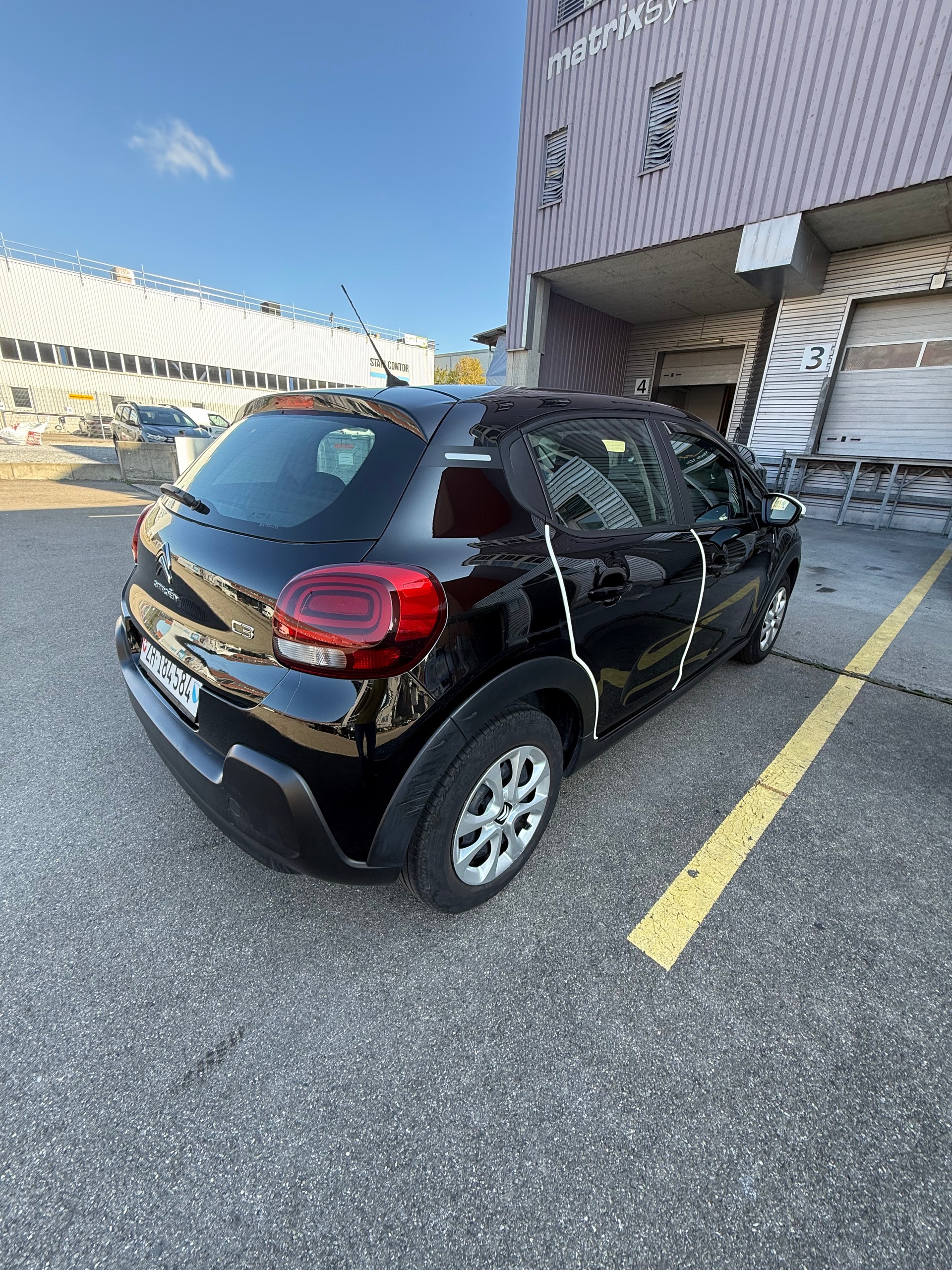 CITROEN C3 1.2i PureTech Feel Pack-image-4