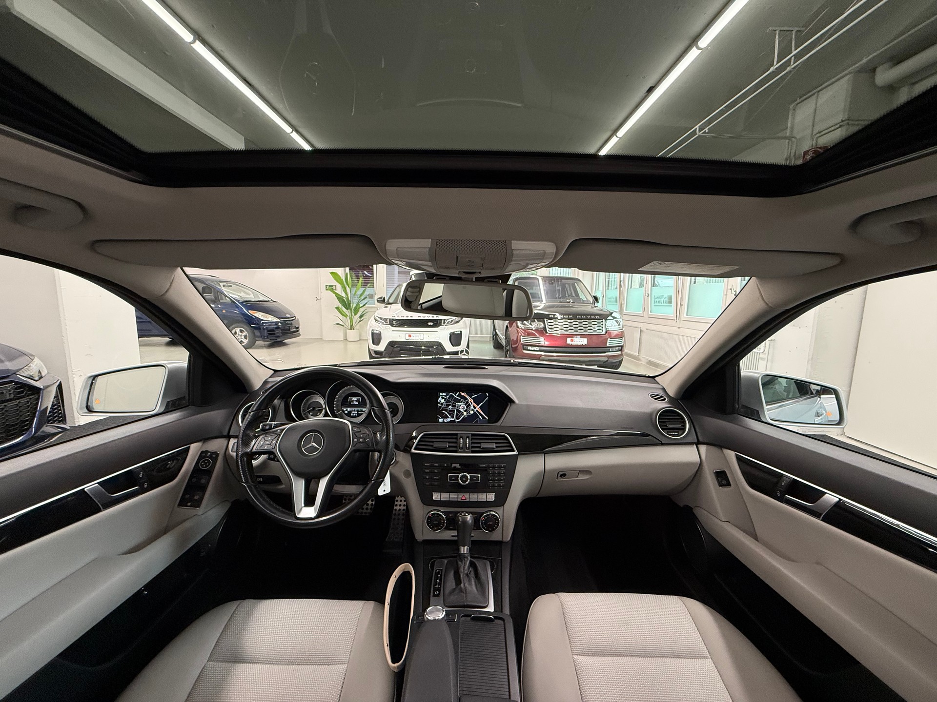 MERCEDES-BENZ C 350 CDI Avantgarde AMG Line 7G-Tronic-image-15