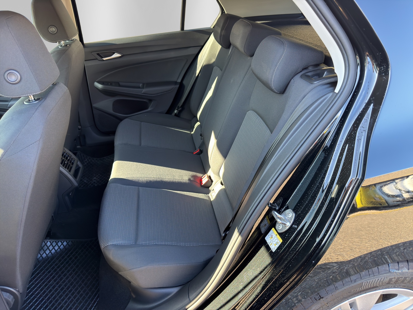 VW Golf 1.5 e TSI mHEV Value DSG-image-10